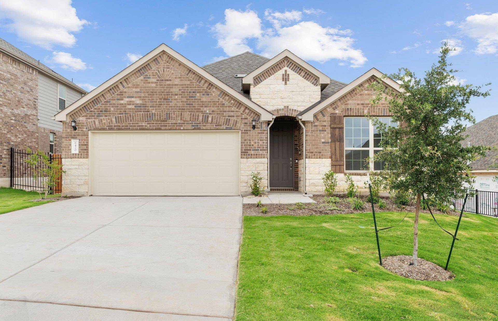 6420 Apache Plum LN, Spicewood, TX 78669