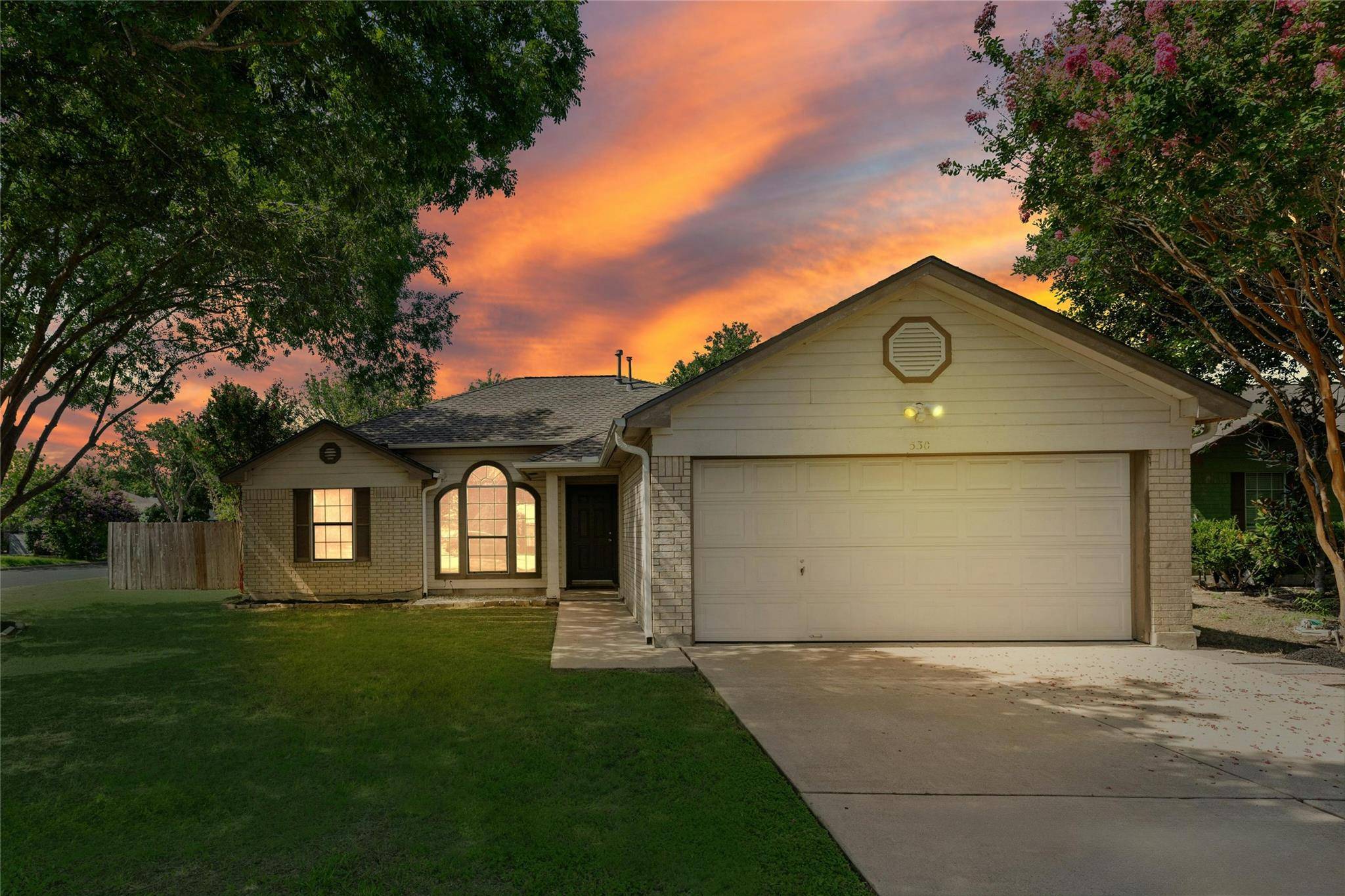 530 Jefferson LN, Georgetown, TX 78626