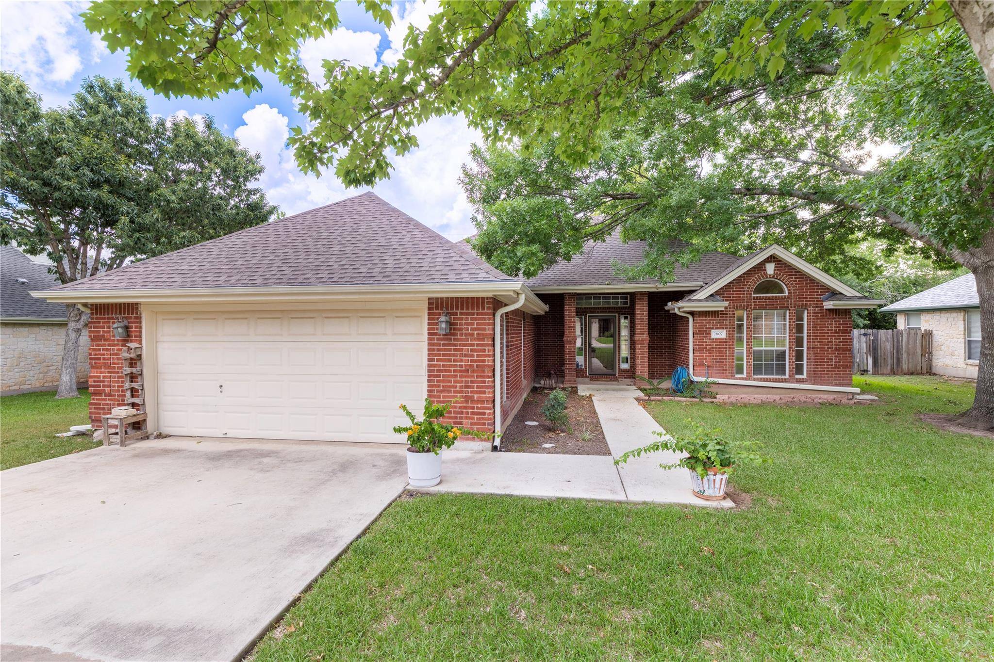 2607 Bluebonnet Valley DR, Georgetown, TX 78626