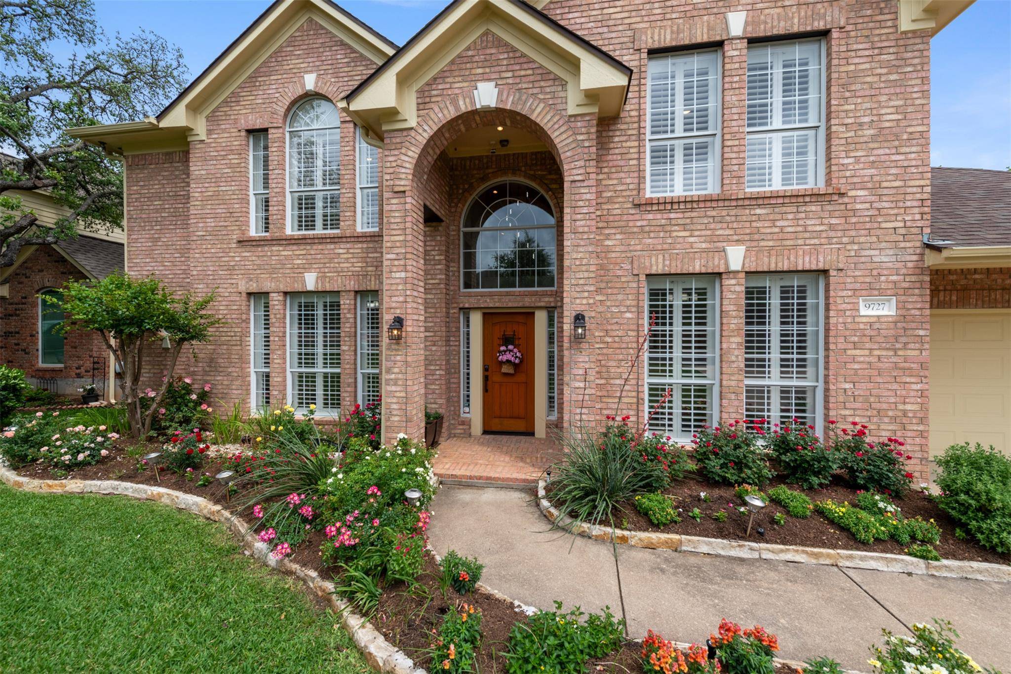 9727 Cinnabar TRL, Austin, TX 78726