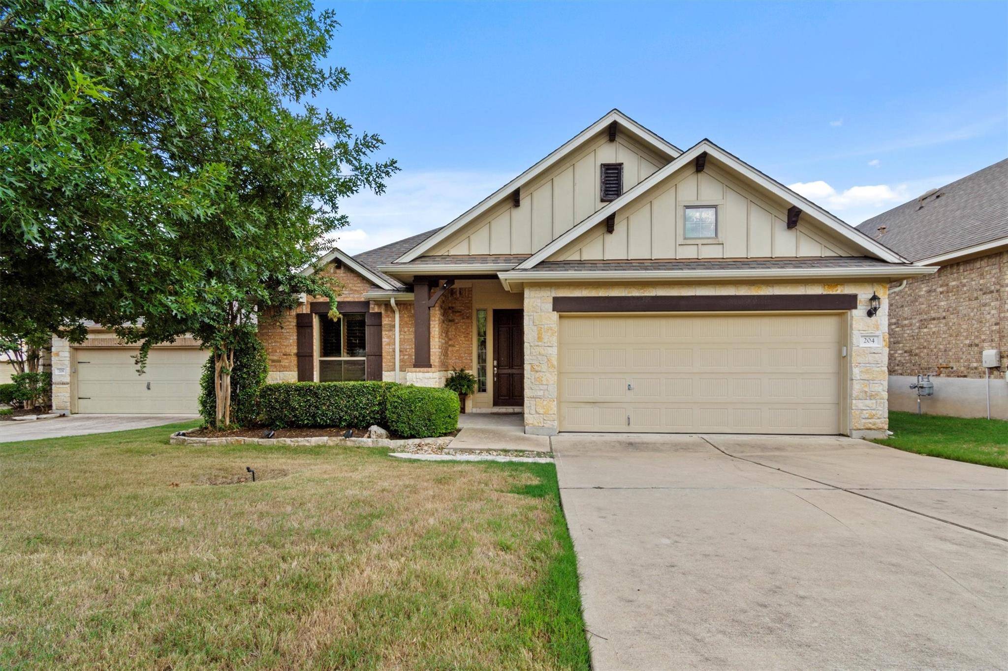204 E Adelanta PL, Round Rock, TX 78681