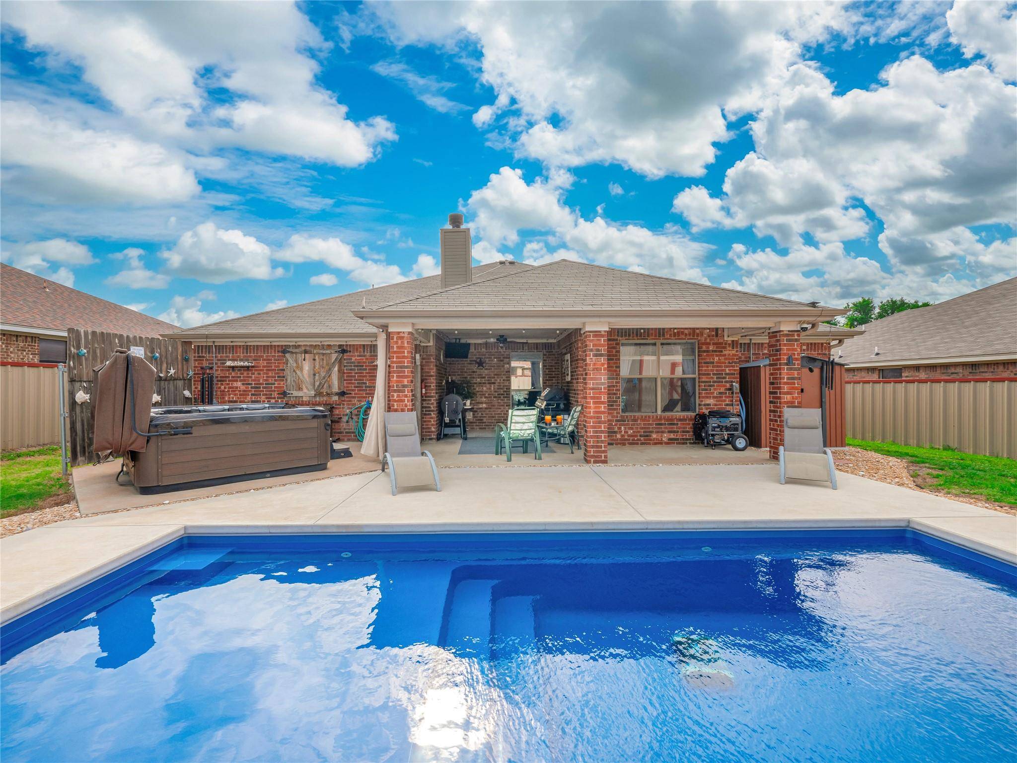 315 Nolan Ridge DR, Nolanville, TX 76559