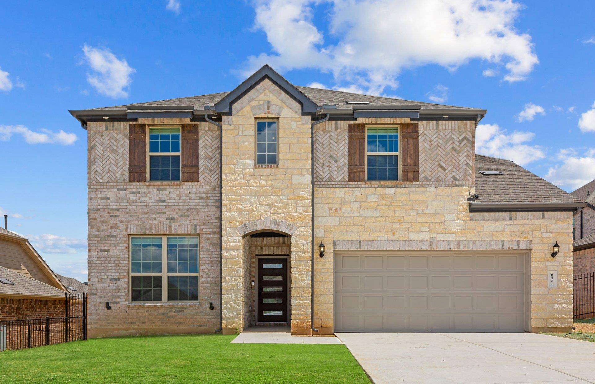 6421 Apache Plum LN, Spicewood, TX 78669