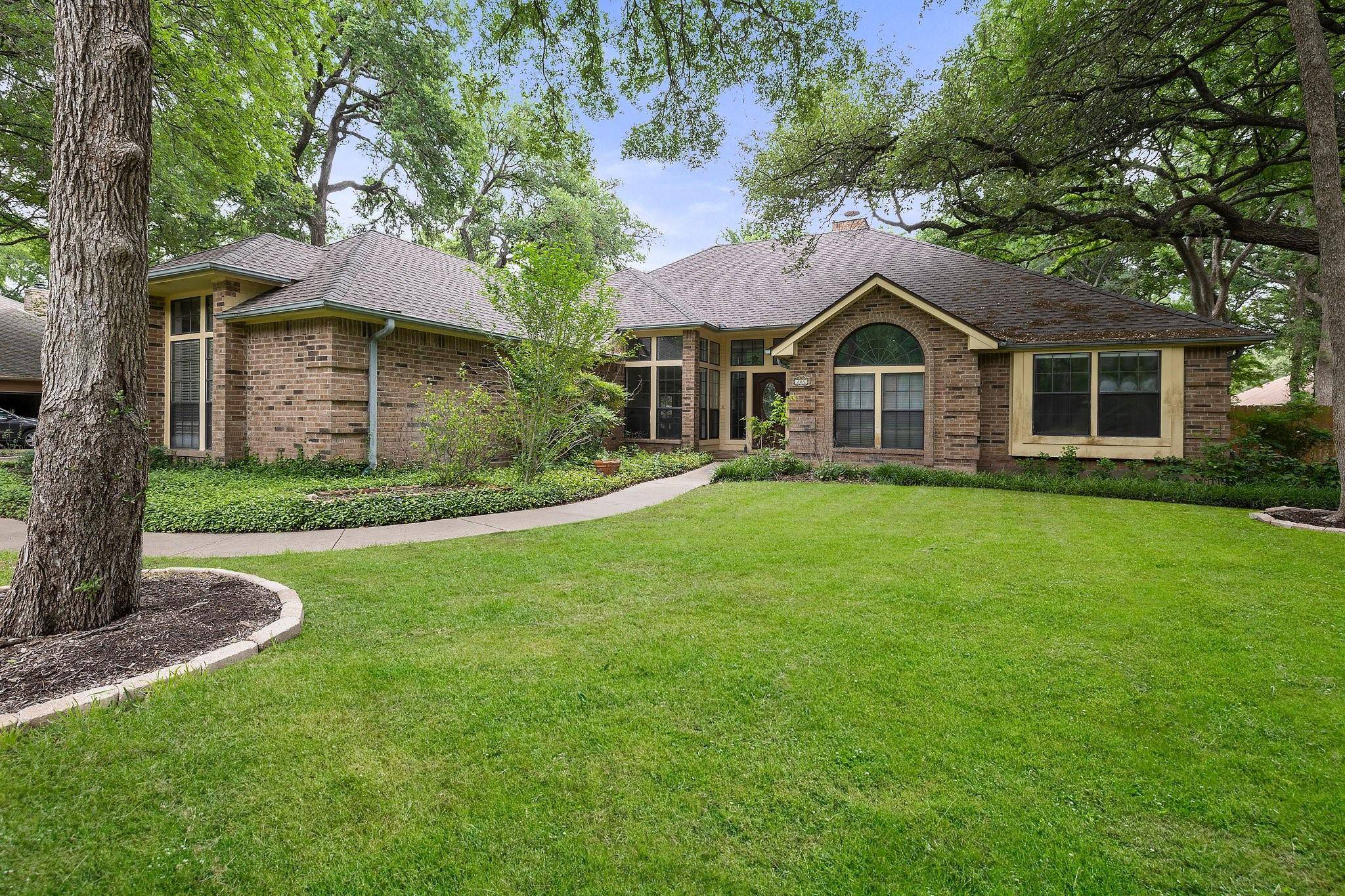 205 Fox HOLW, Buda, TX 78610