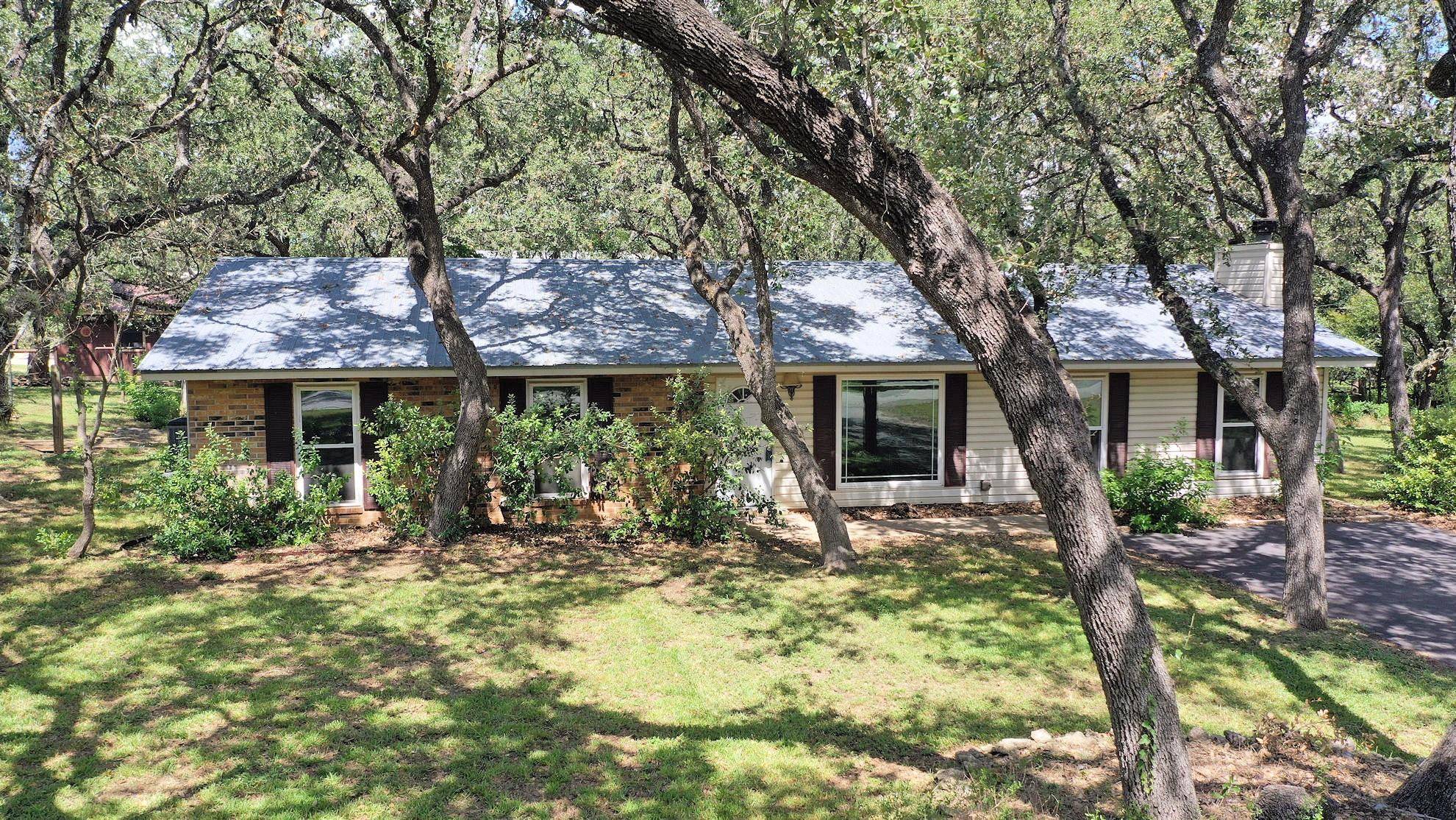 208 Reimer Ave, San Marcos, TX 78666