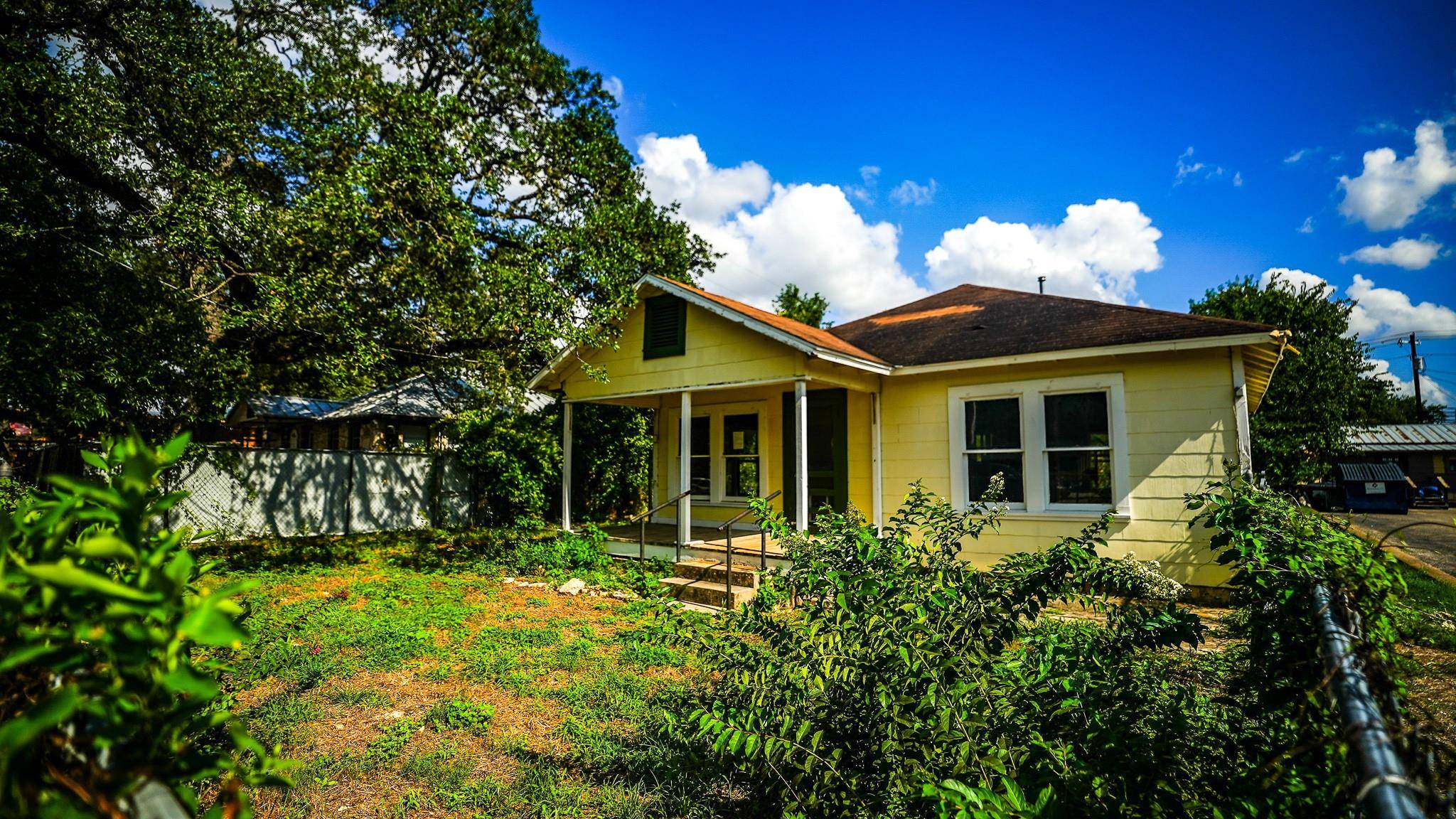 151 Old Kyle RD, Wimberley, TX 78676