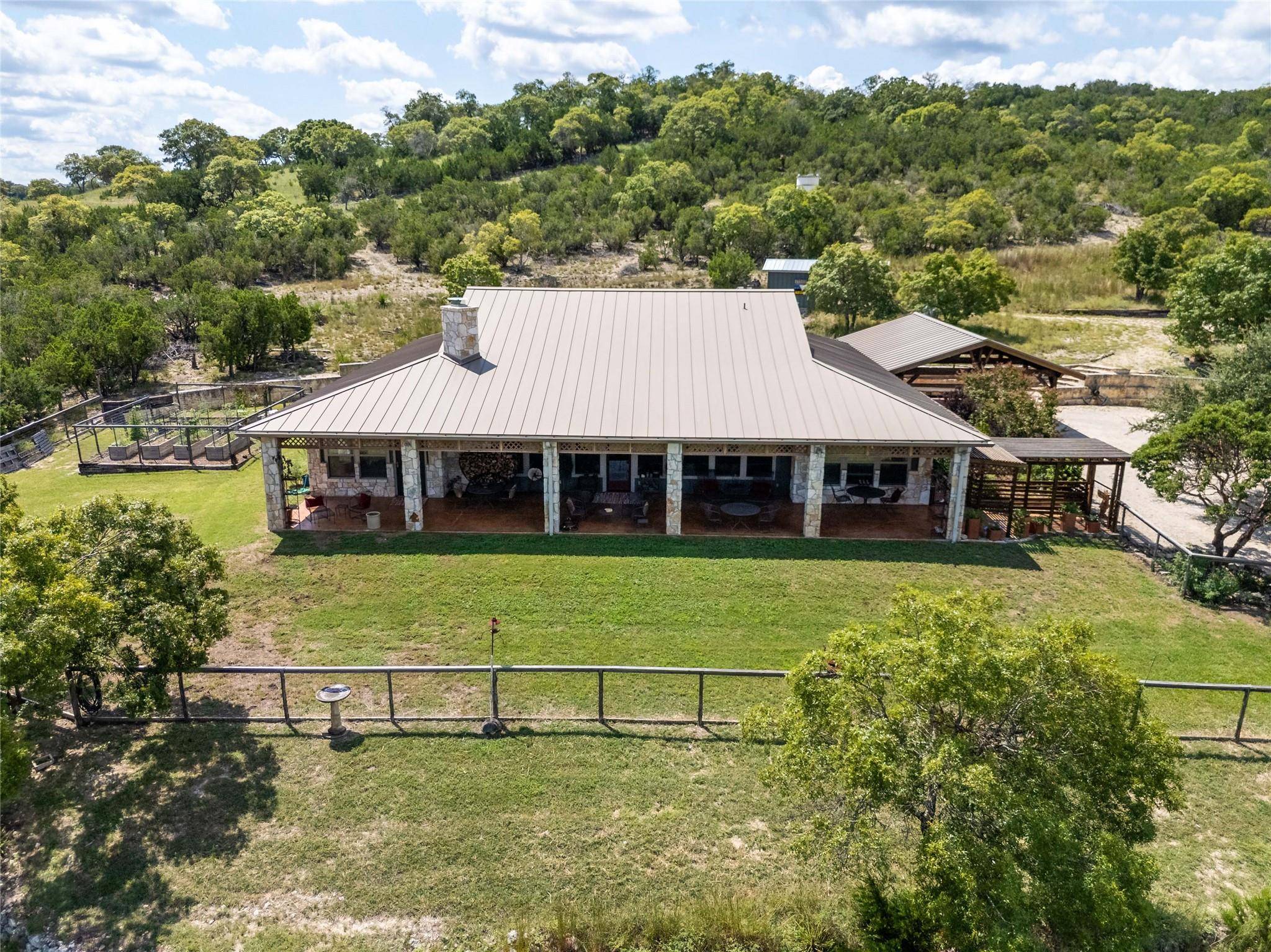 861 Medina Springs RD, Medina, TX 78055
