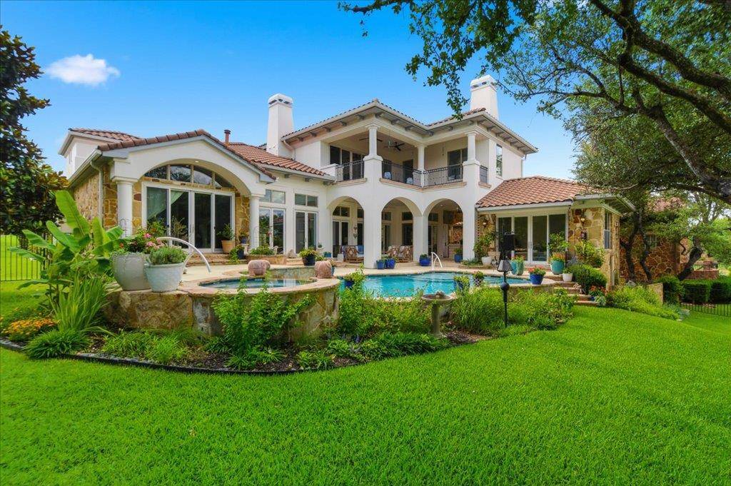 108 Golden Bear CV, Austin, TX 78738