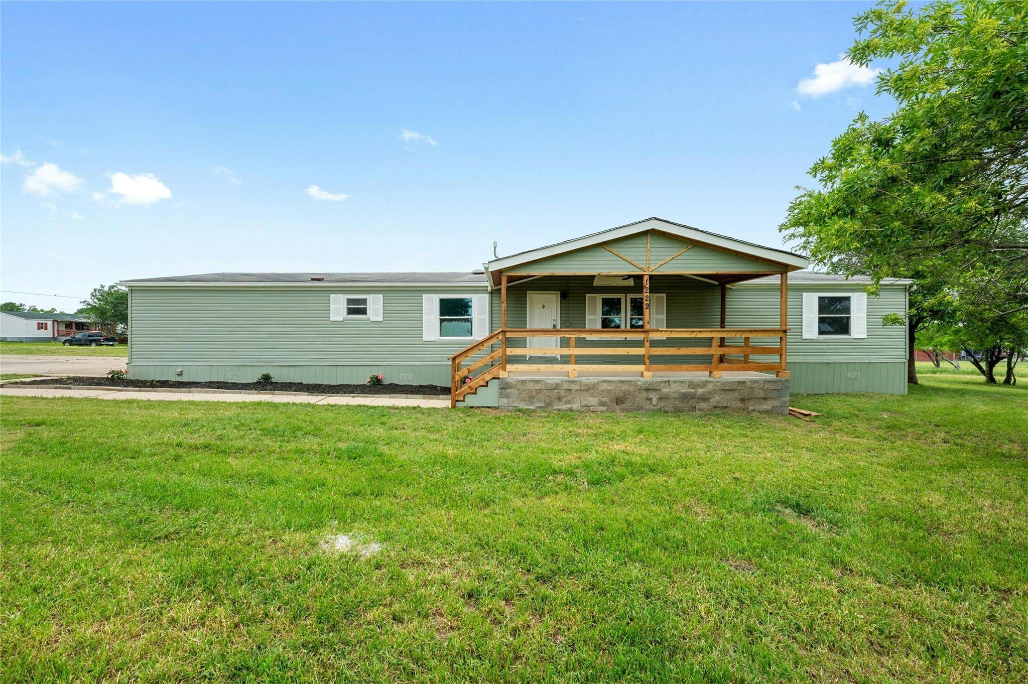 12222 Mustang Mesa DR, Buda, TX 78610