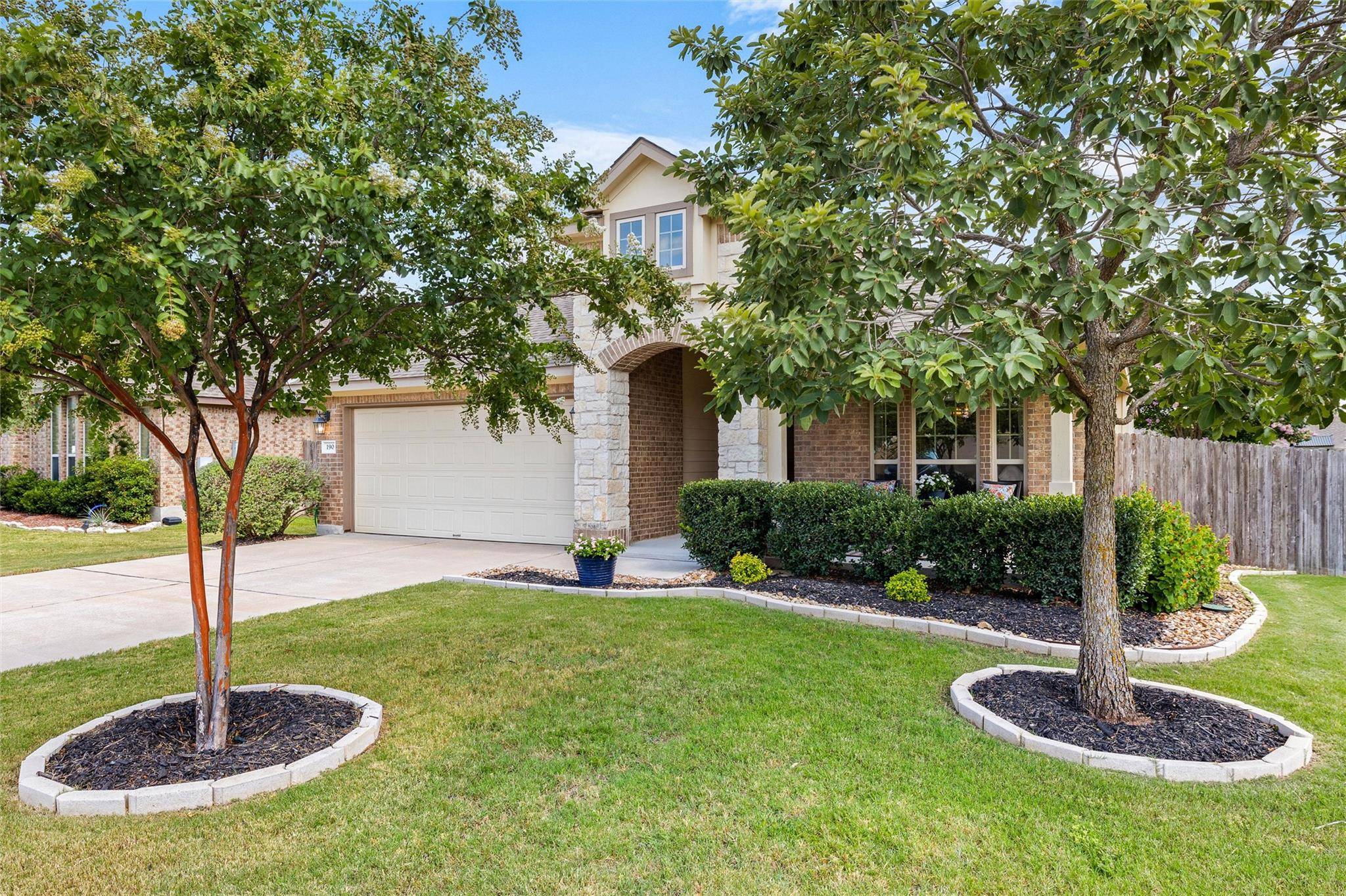 190 Summer Vista DR, Buda, TX 78610