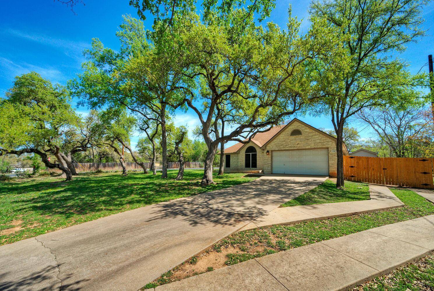 1907 Red Fox RD, Austin, TX 78734