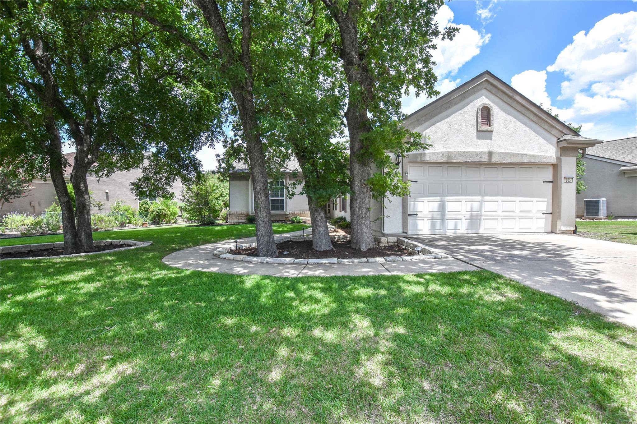 205 Monarch TRL, Georgetown, TX 78633