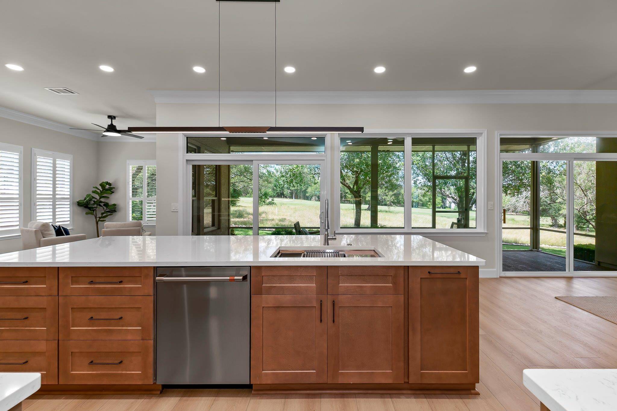 111 Golf View DR, Georgetown, TX 78633