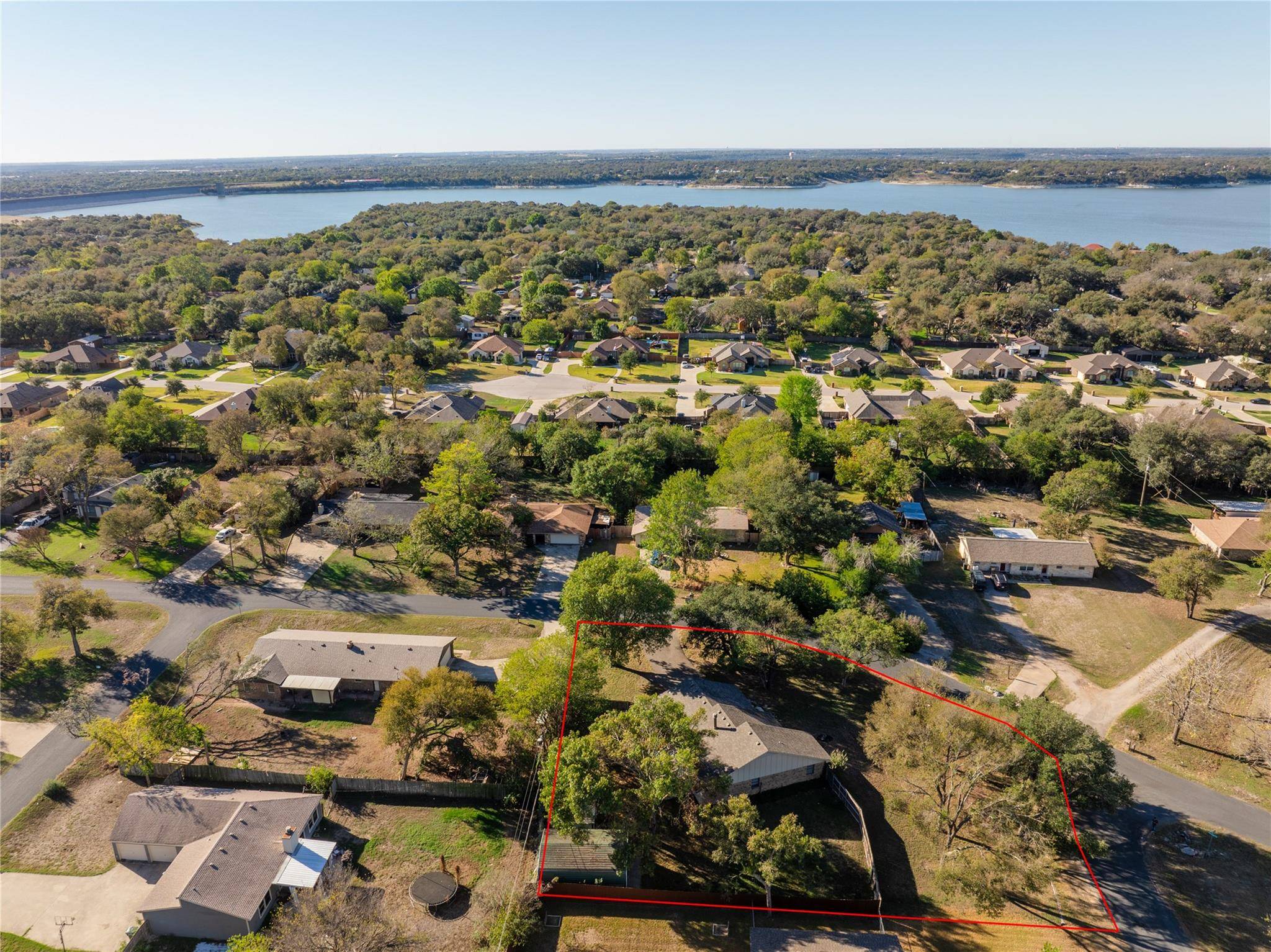 206 WOODLAND TRL, Belton, TX 76513