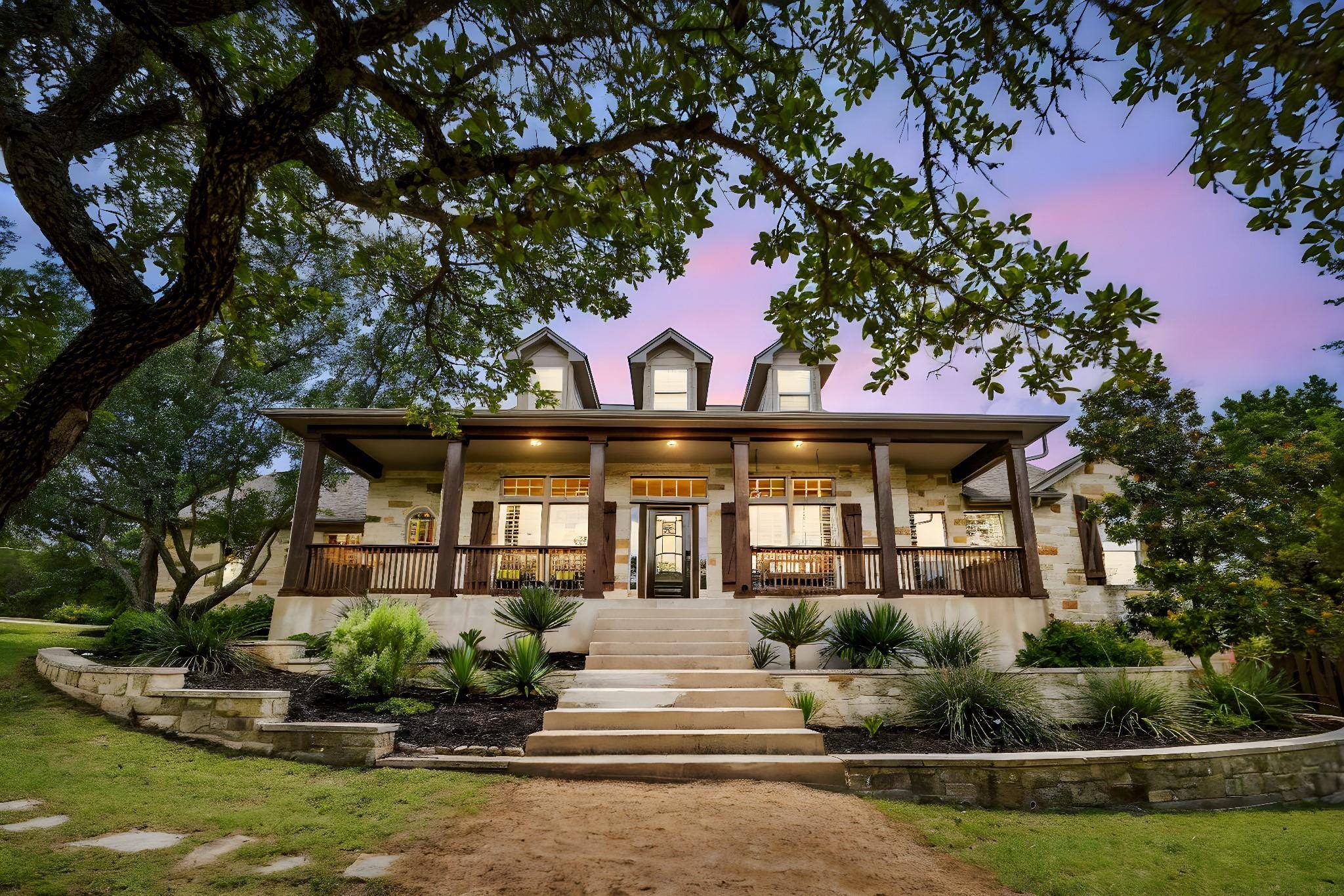 1010 Sunset Canyon DR S, Dripping Springs, TX 78620
