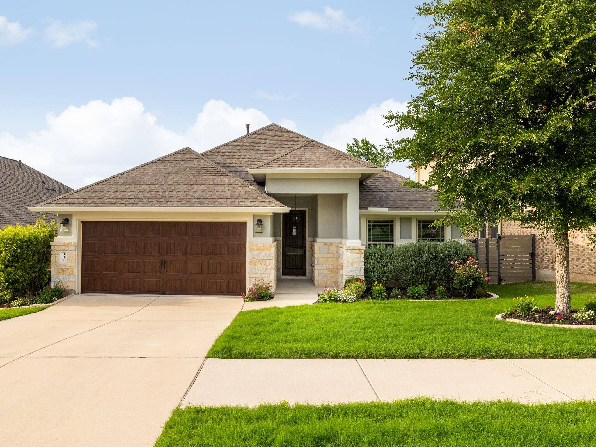 805 Glorieta LN, Georgetown, TX 78628
