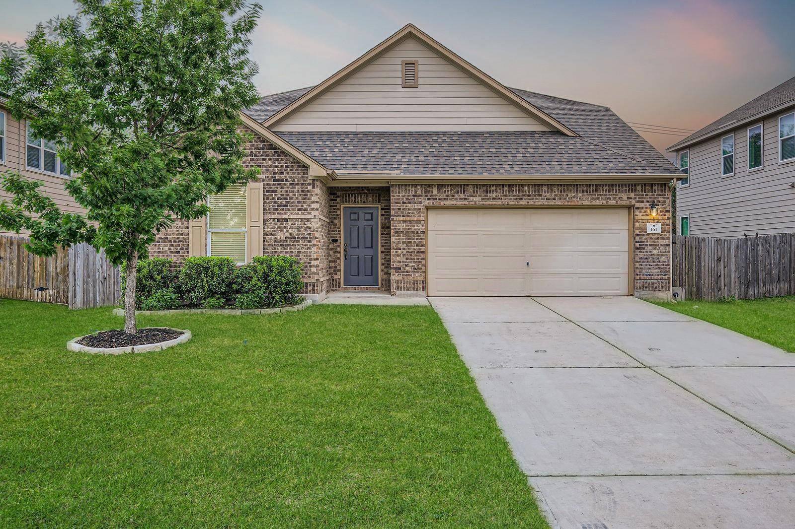 161 Sunnyside DR, Kyle, TX 78640