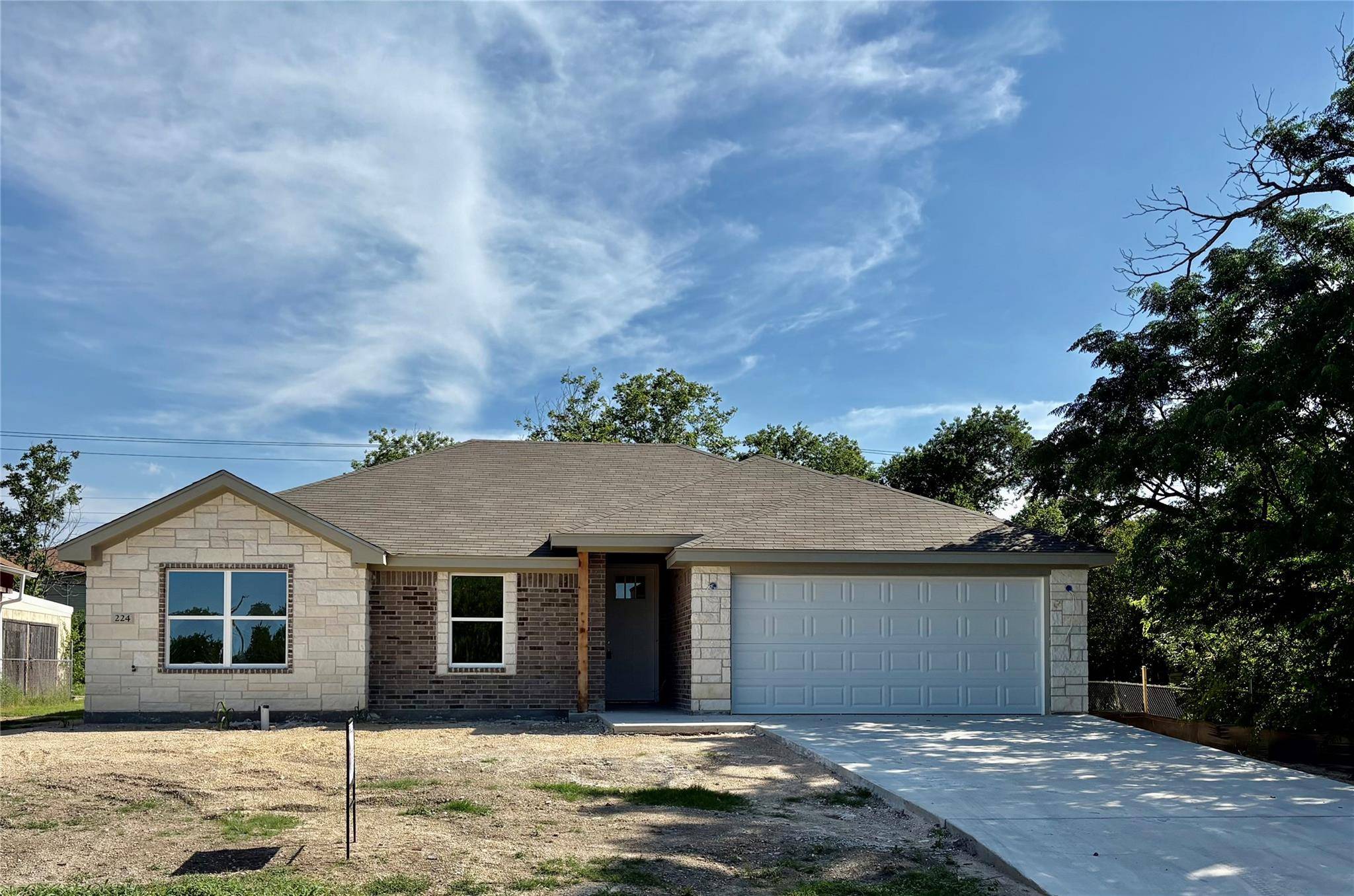 224 W Beeline LN, Harker Heights, TX 76548