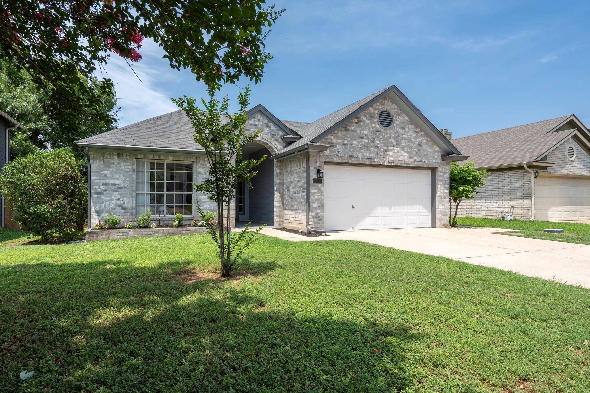 807 Brook Meadow TRL, Cedar Park, TX 78613