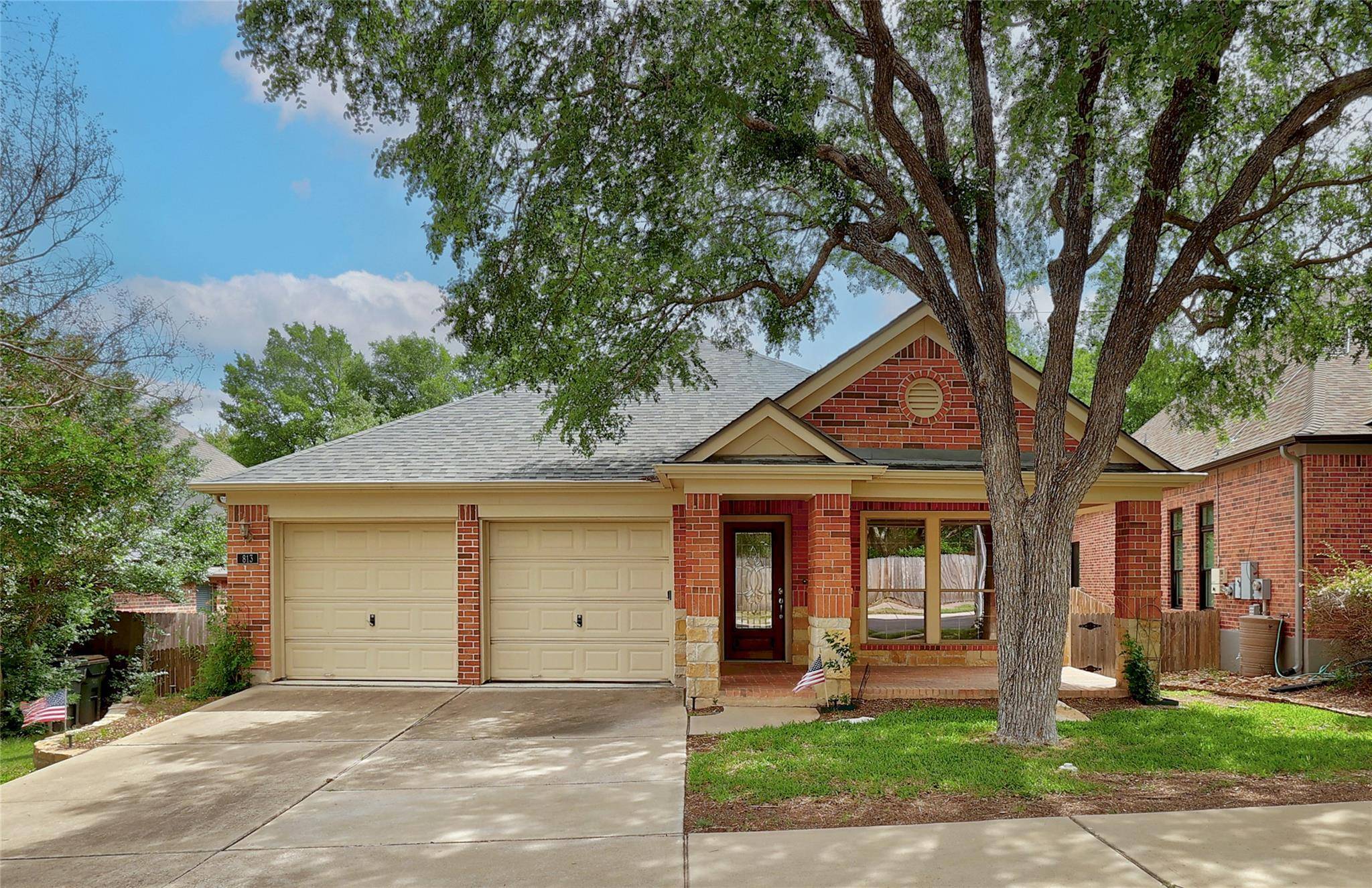 813 Westbury LN, Georgetown, TX 78633