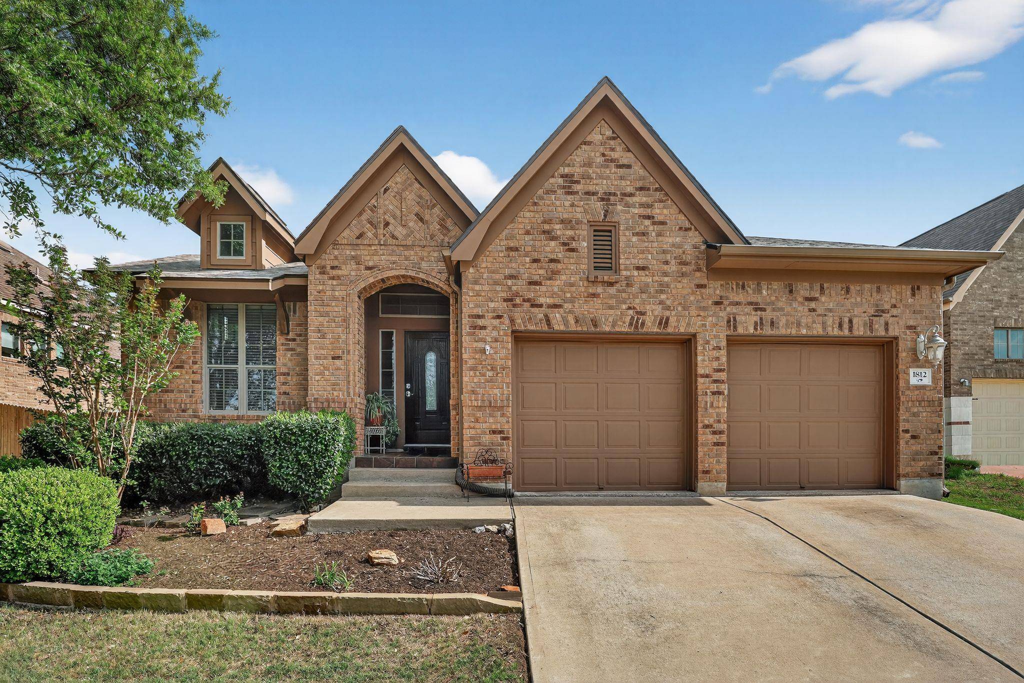 1812 Paseo Verde DR, Leander, TX 78641