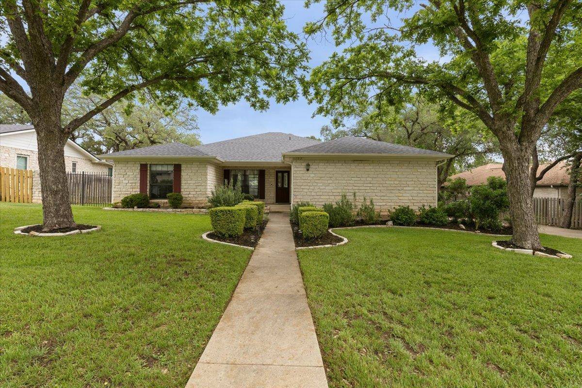 103 Ajuga CT, Lakeway, TX 78734