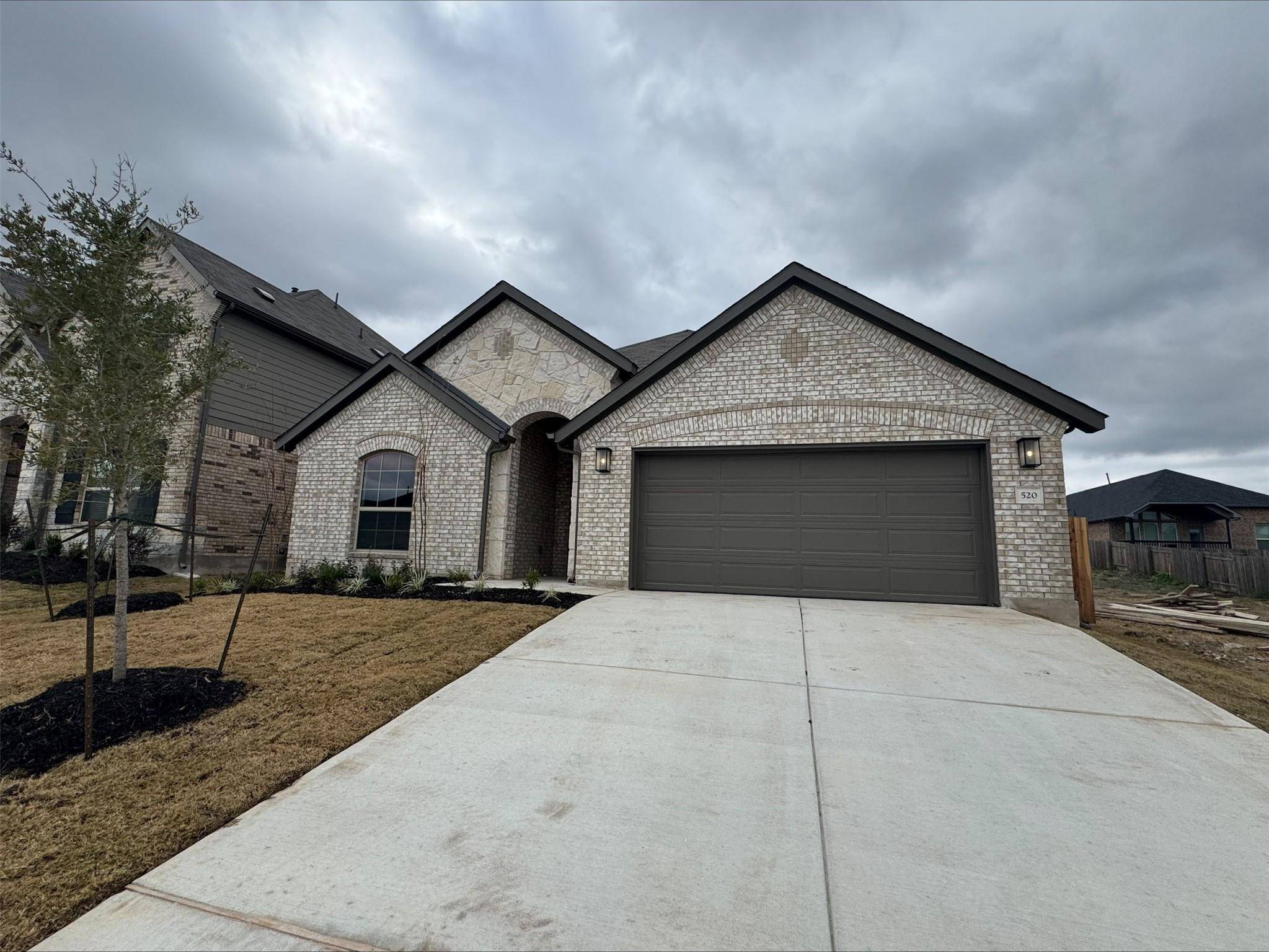 520 Durian LOOP, Buda, TX 78610