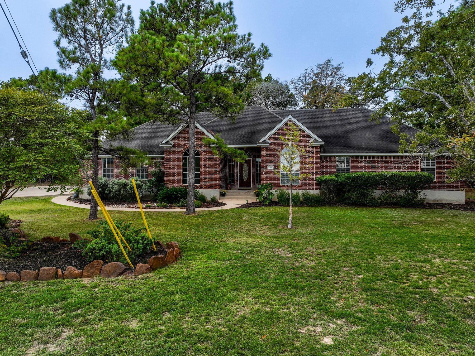 118 Kalama DR, Bastrop, TX 78602