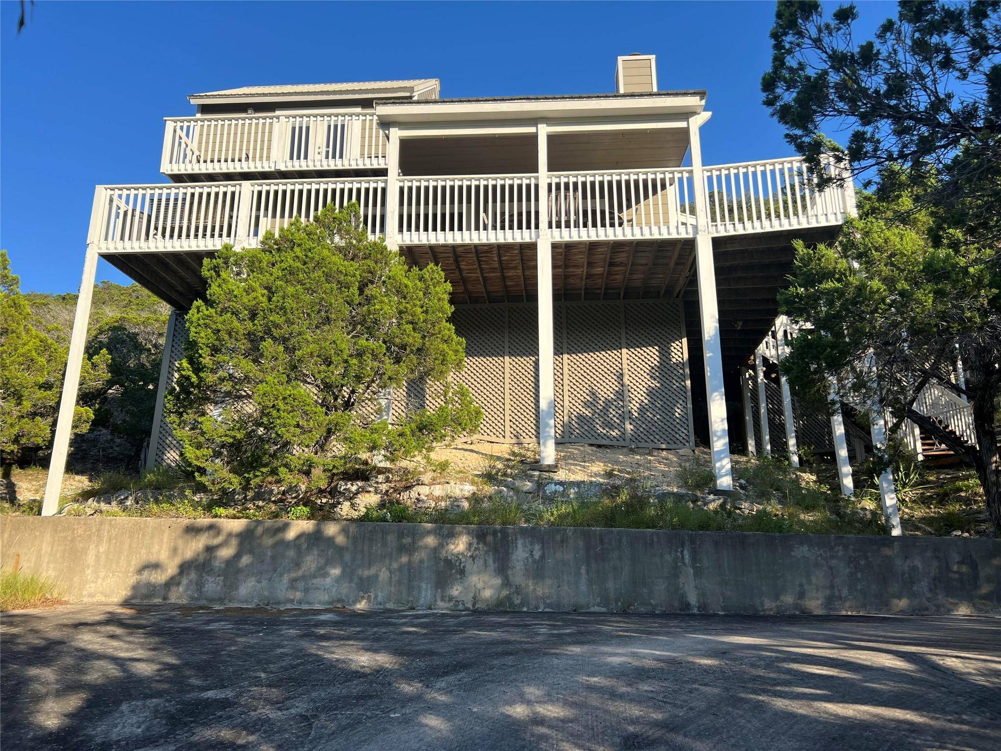 350 Climbing WAY, Wimberley, TX 78676