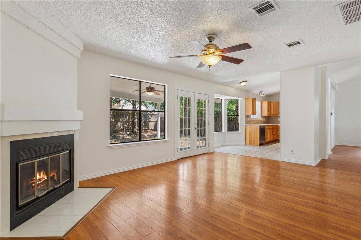 1516 White Oak LOOP, Round Rock, TX 78681