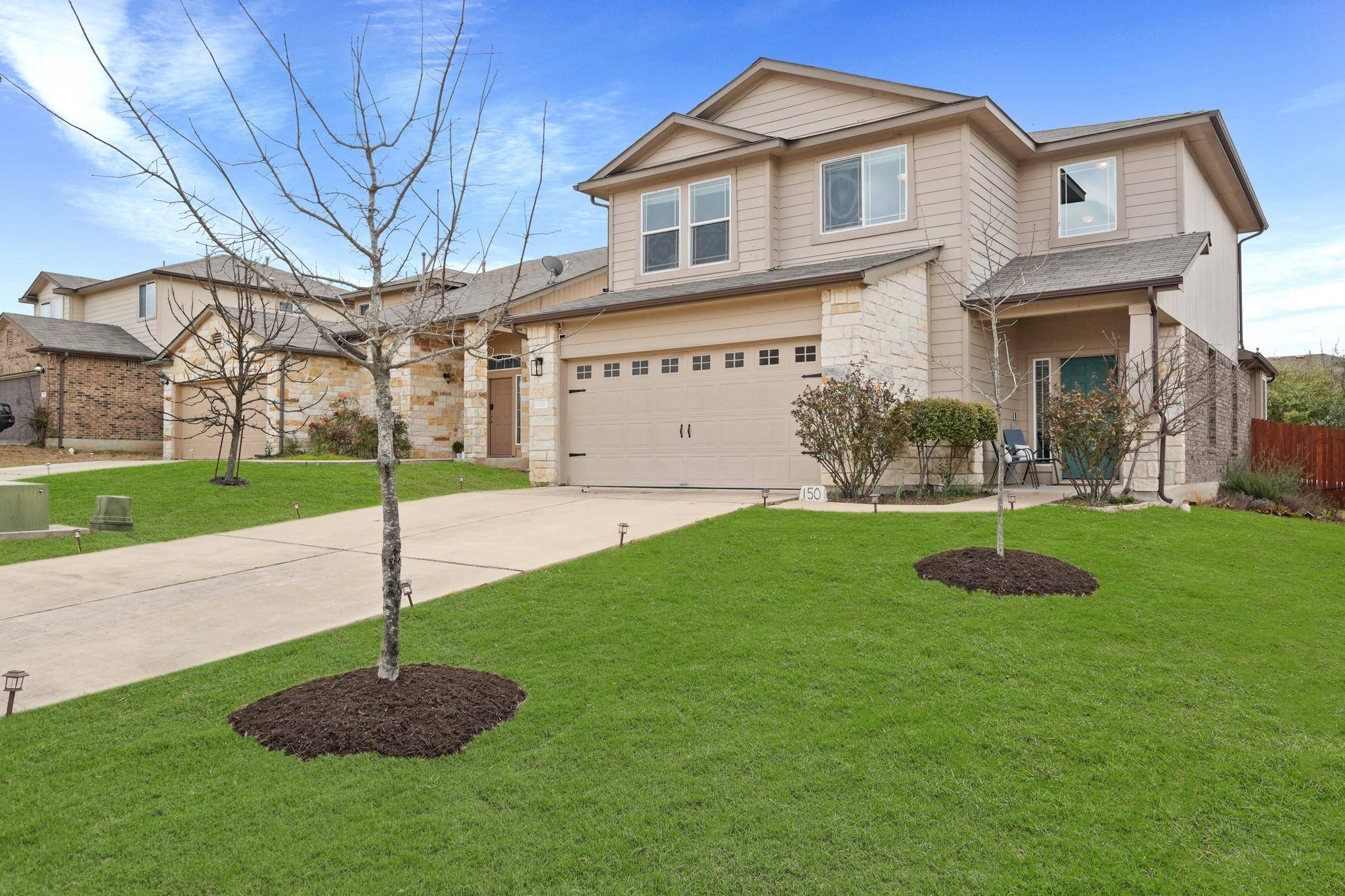 150 Kingfisher LN, Kyle, TX 78640