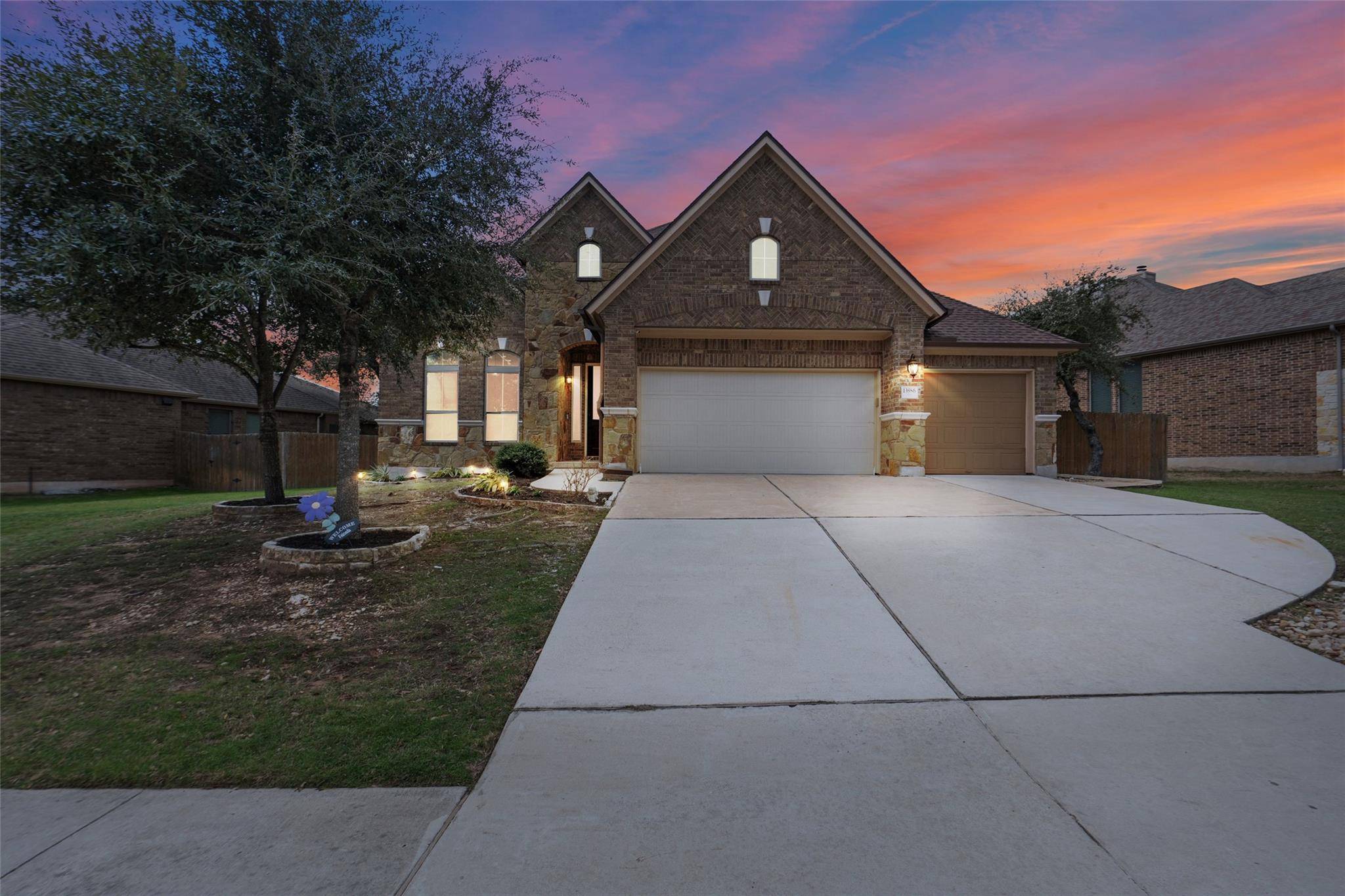 13586 Mesa Verde DR, Austin, TX 78737