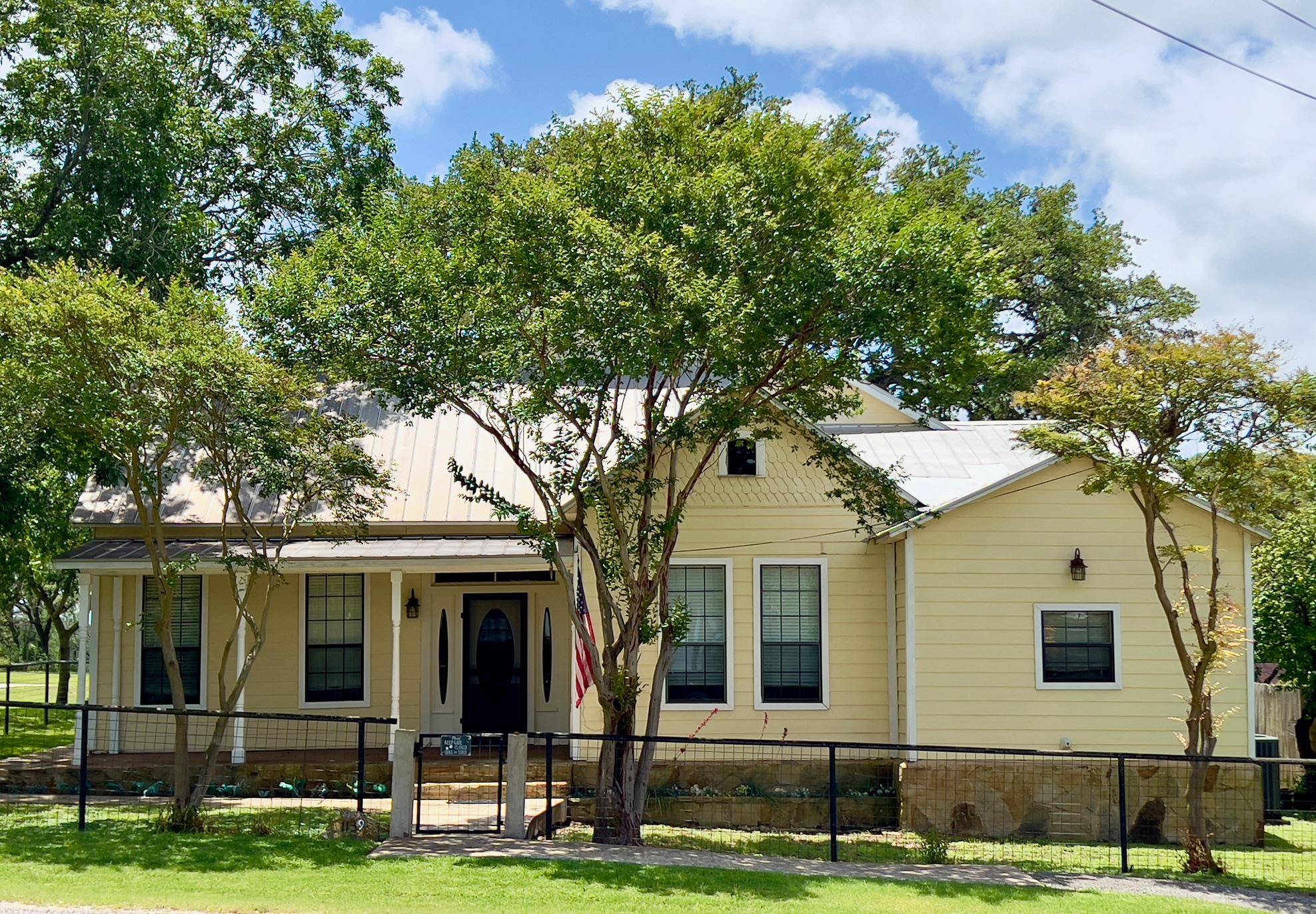 1139 FM 3351, Kendalia, TX 78027