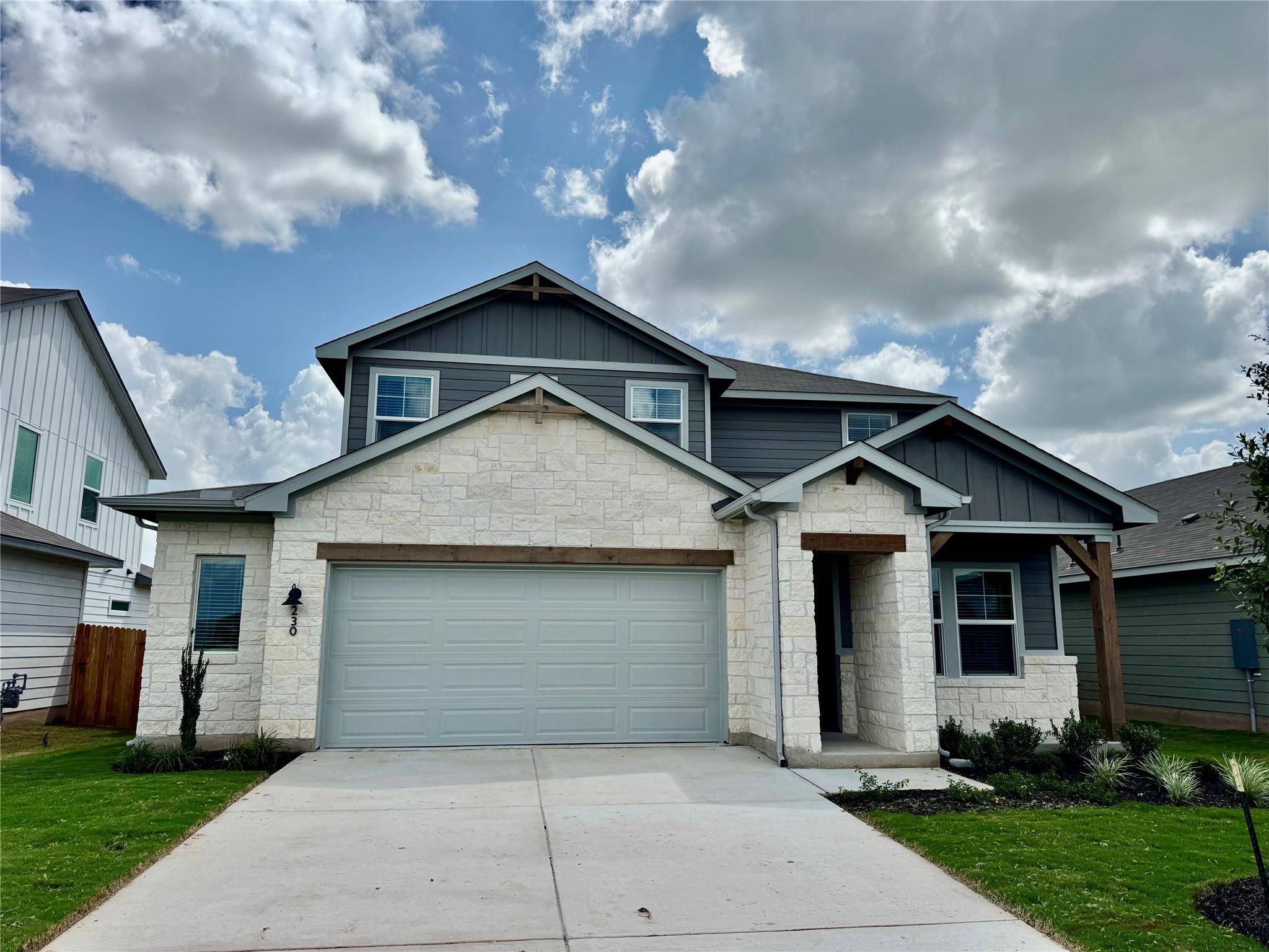 182 Honey Onyx TRL, Kyle, TX 78640