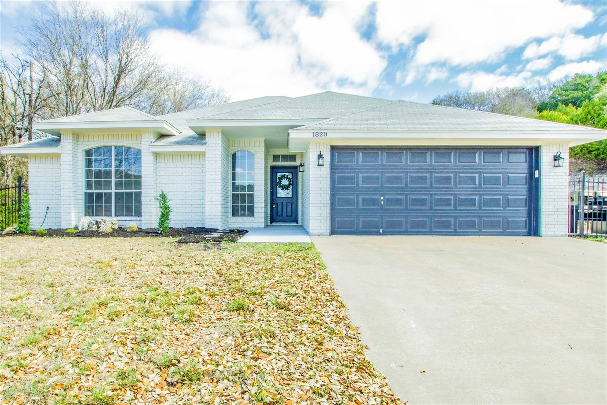 1820 Opal LN, Copperas Cove, TX 76522