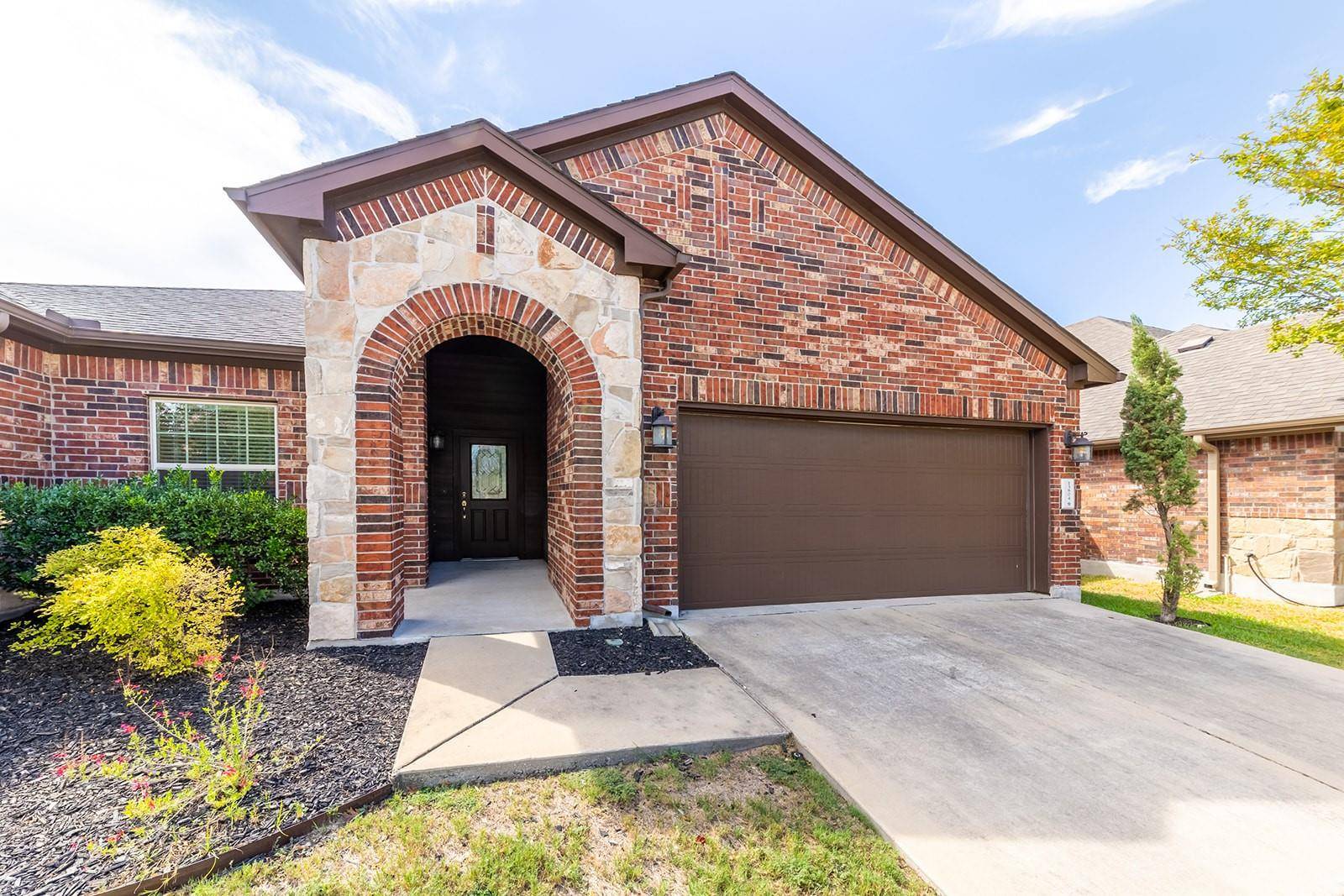 13804 Field Stream LN, Manor, TX 78653