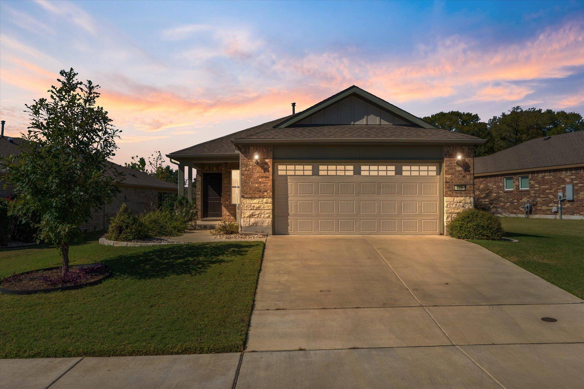 400 Holiday Creek LN, Georgetown, TX 78633