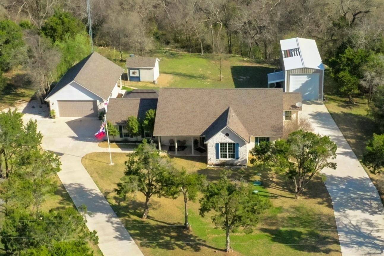 1542 E Creekview DR, Salado, TX 76571