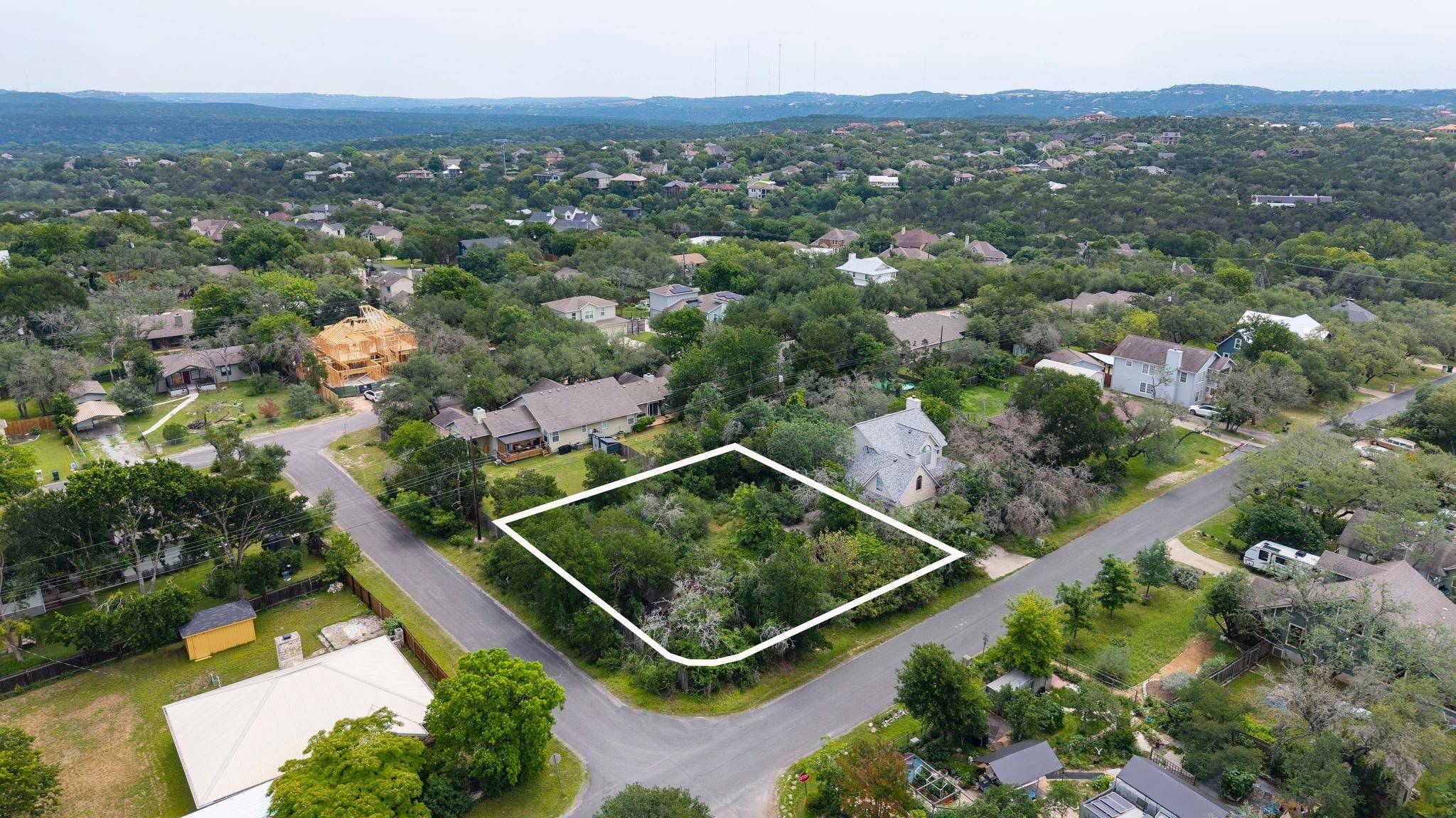 913 Lipan TRL, Austin, TX 78733