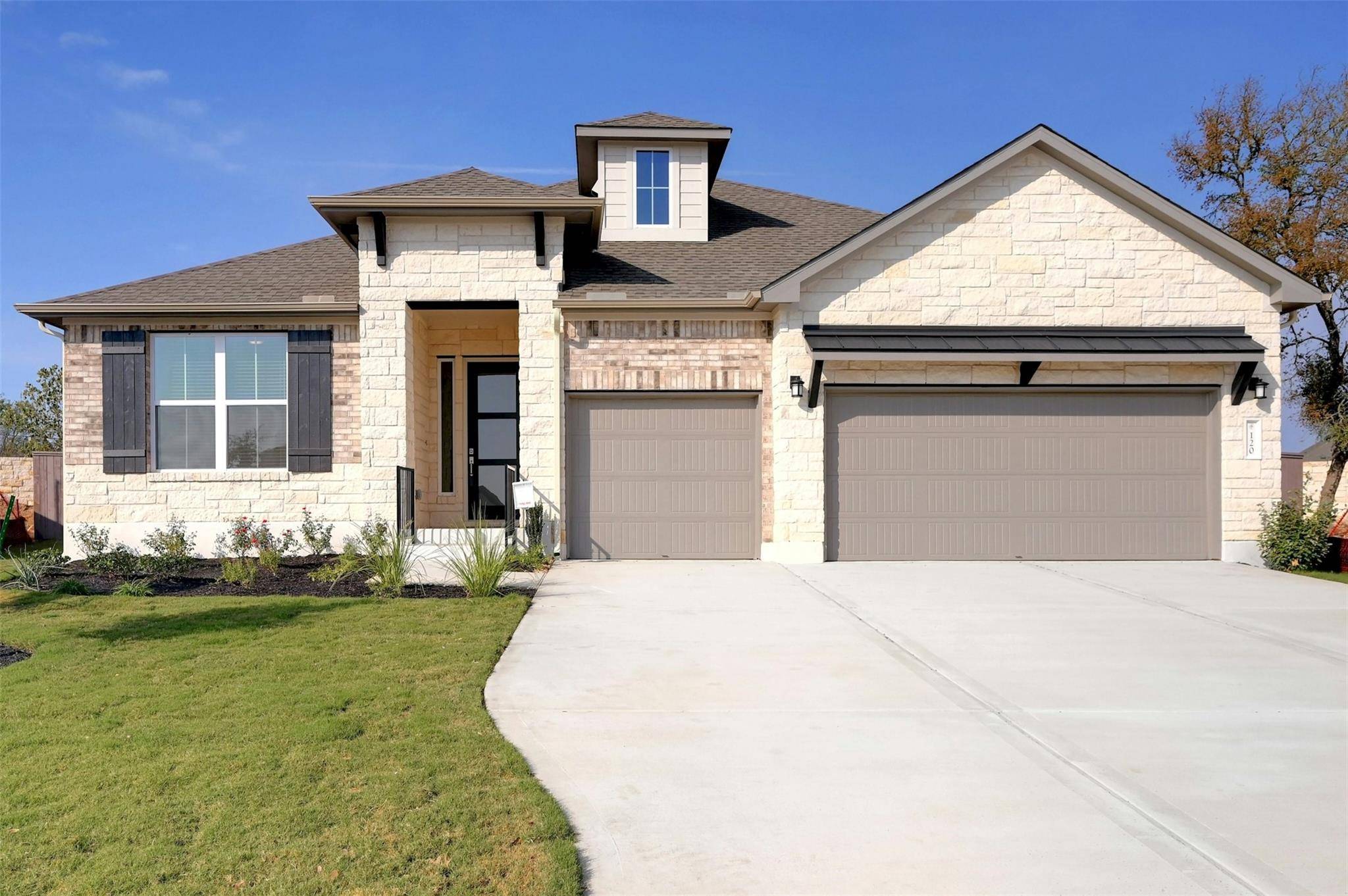 120 Valor LOOP, Kyle, TX 78640