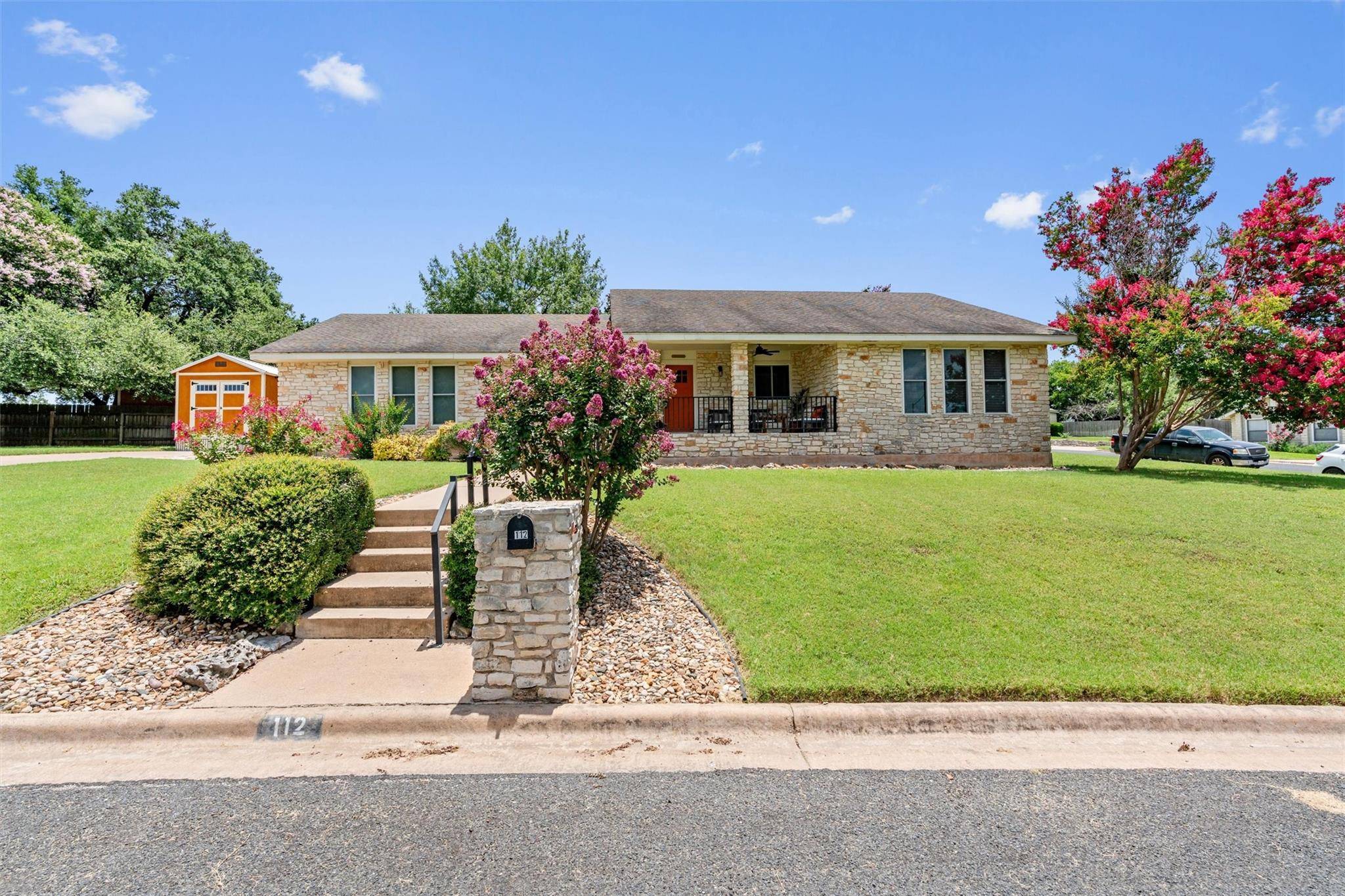112 Riverwood DR, Georgetown, TX 78628