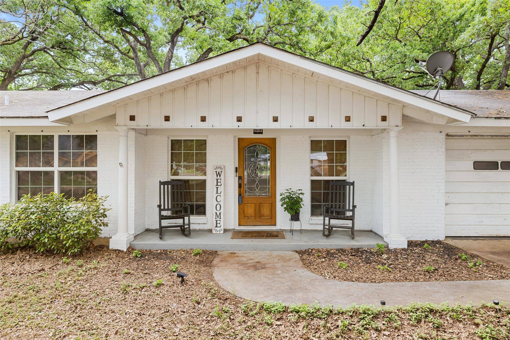 370 Sierra DR, Rockdale, TX 76567