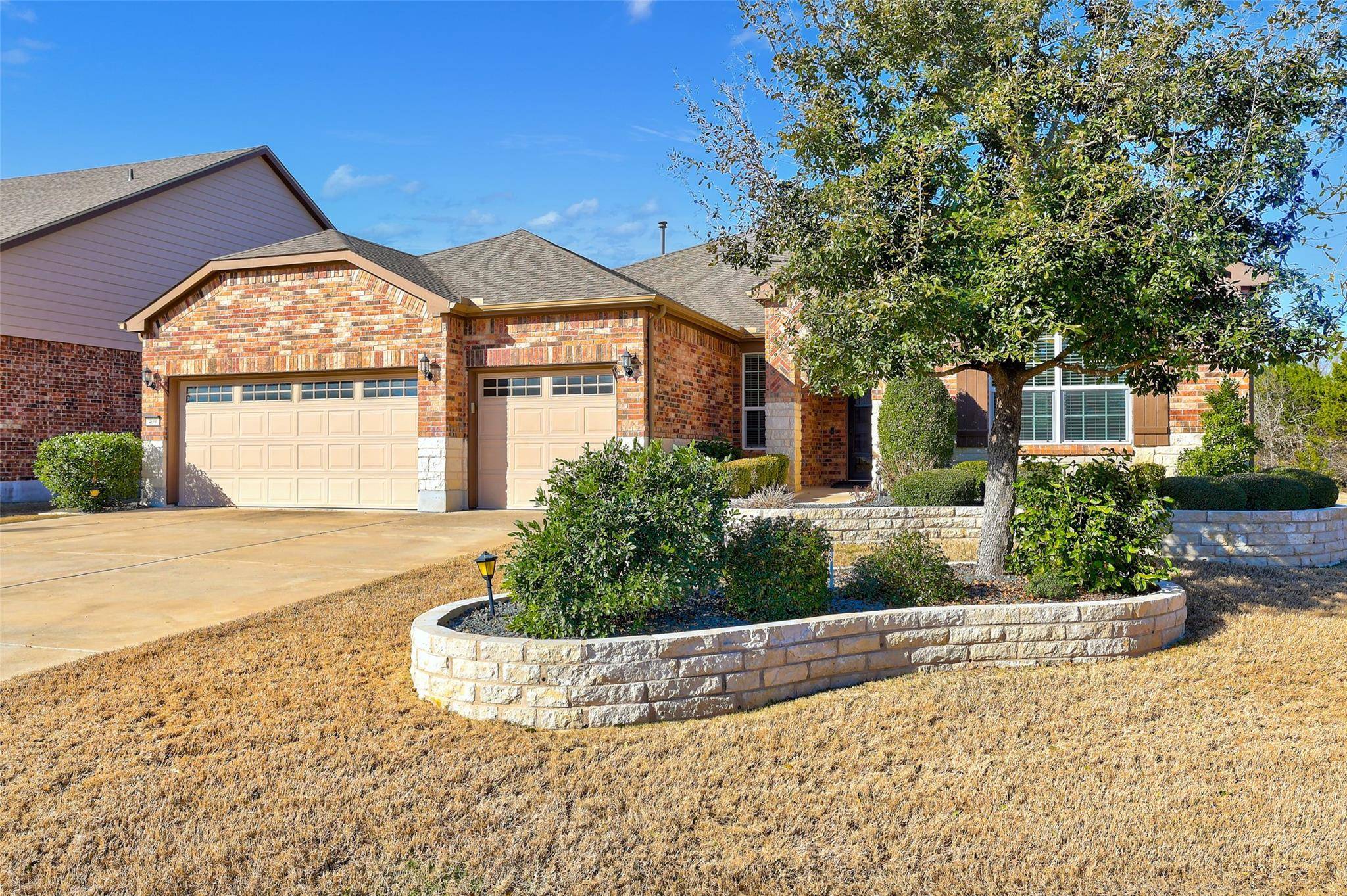 409 Old Blue Mountain LN, Georgetown, TX 78633