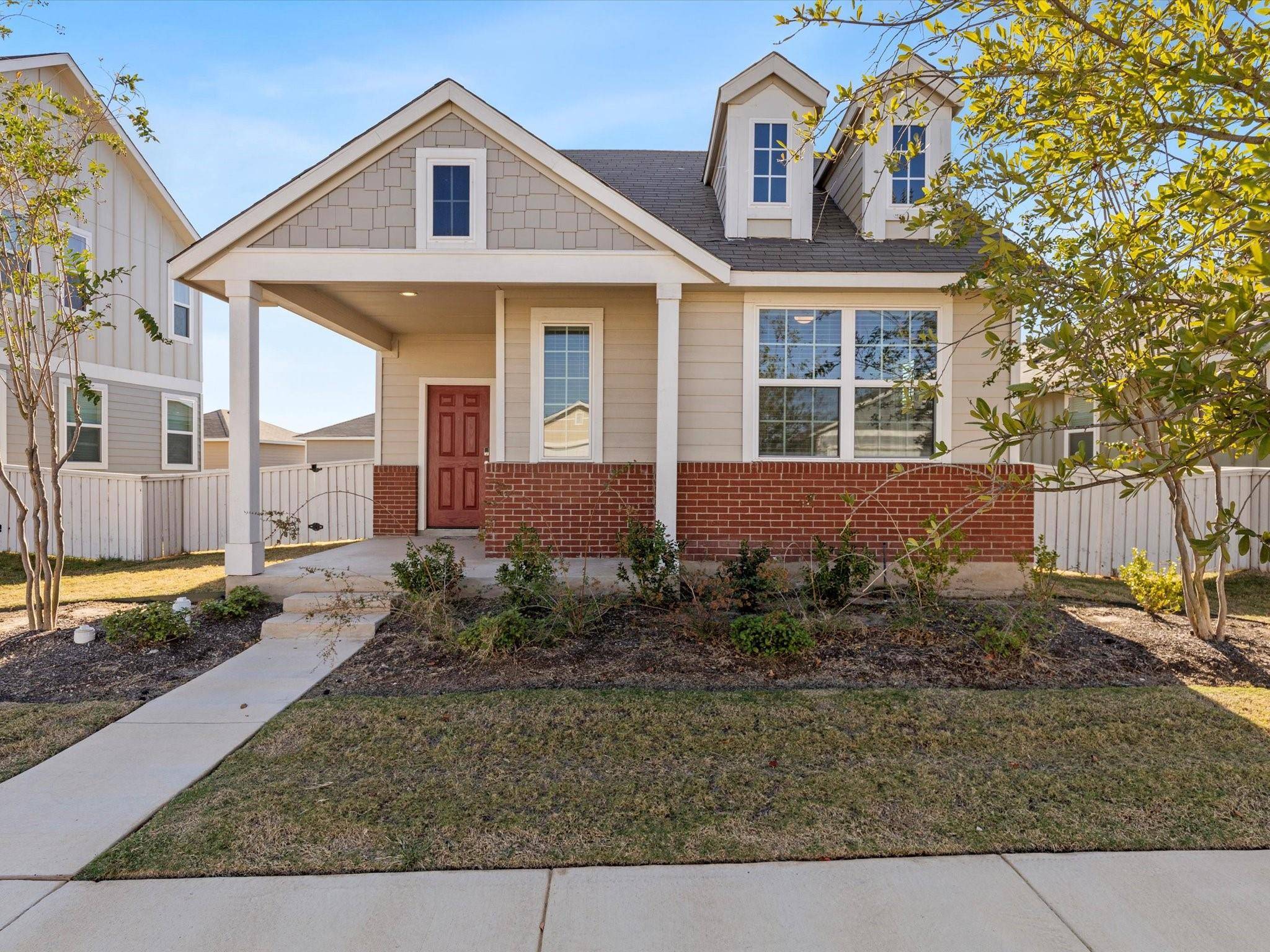 310 Hortus DR, Kyle, TX 78640
