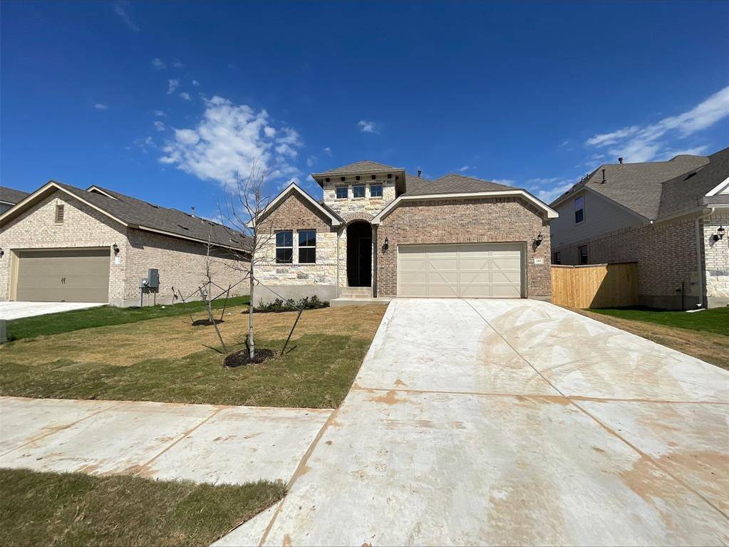 148 Hackberry LN, Bastrop, TX 78602