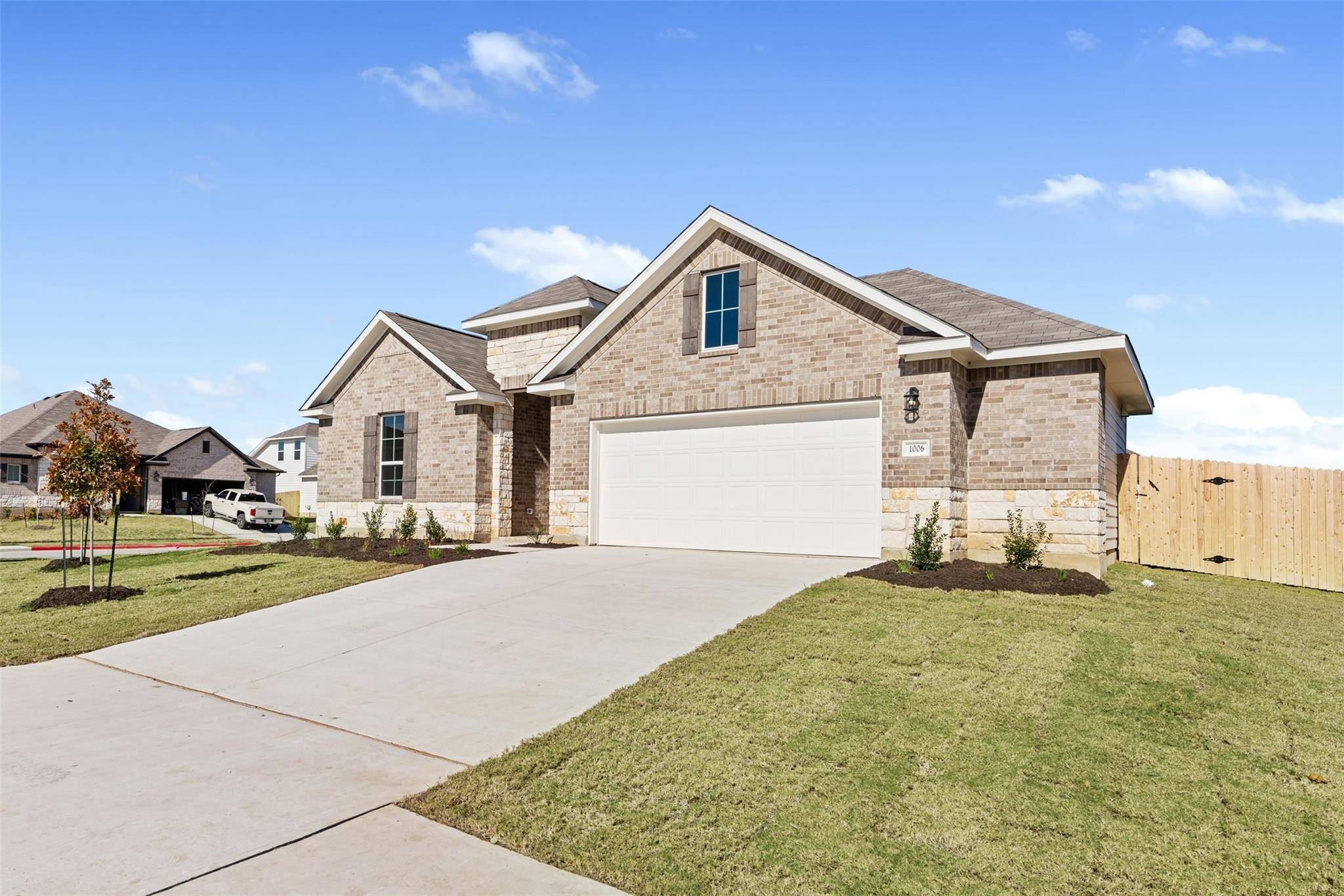 1006 Mascia LN, Hutto, TX 78634