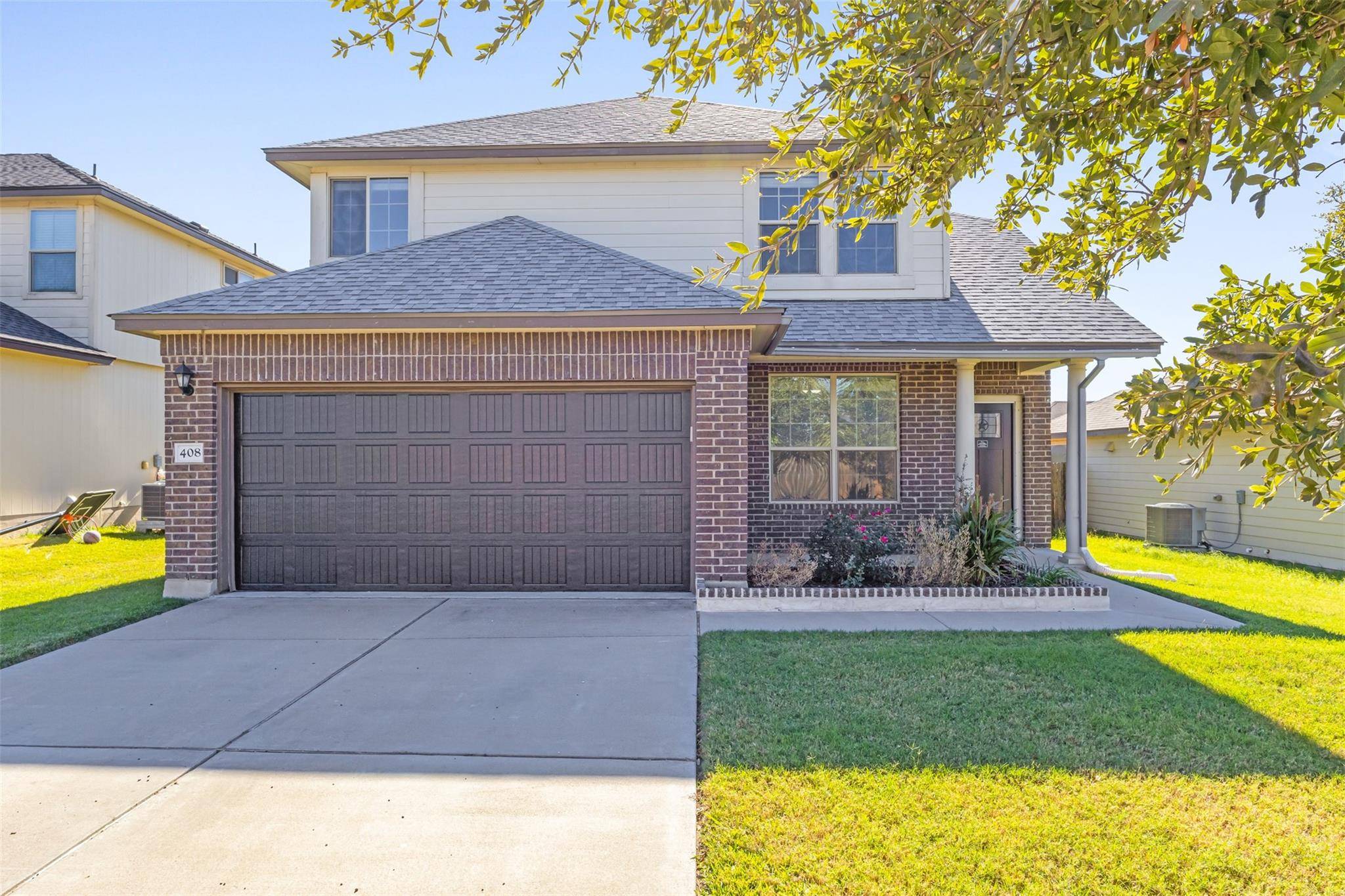 408 Obsidian LN, Jarrell, TX 76537
