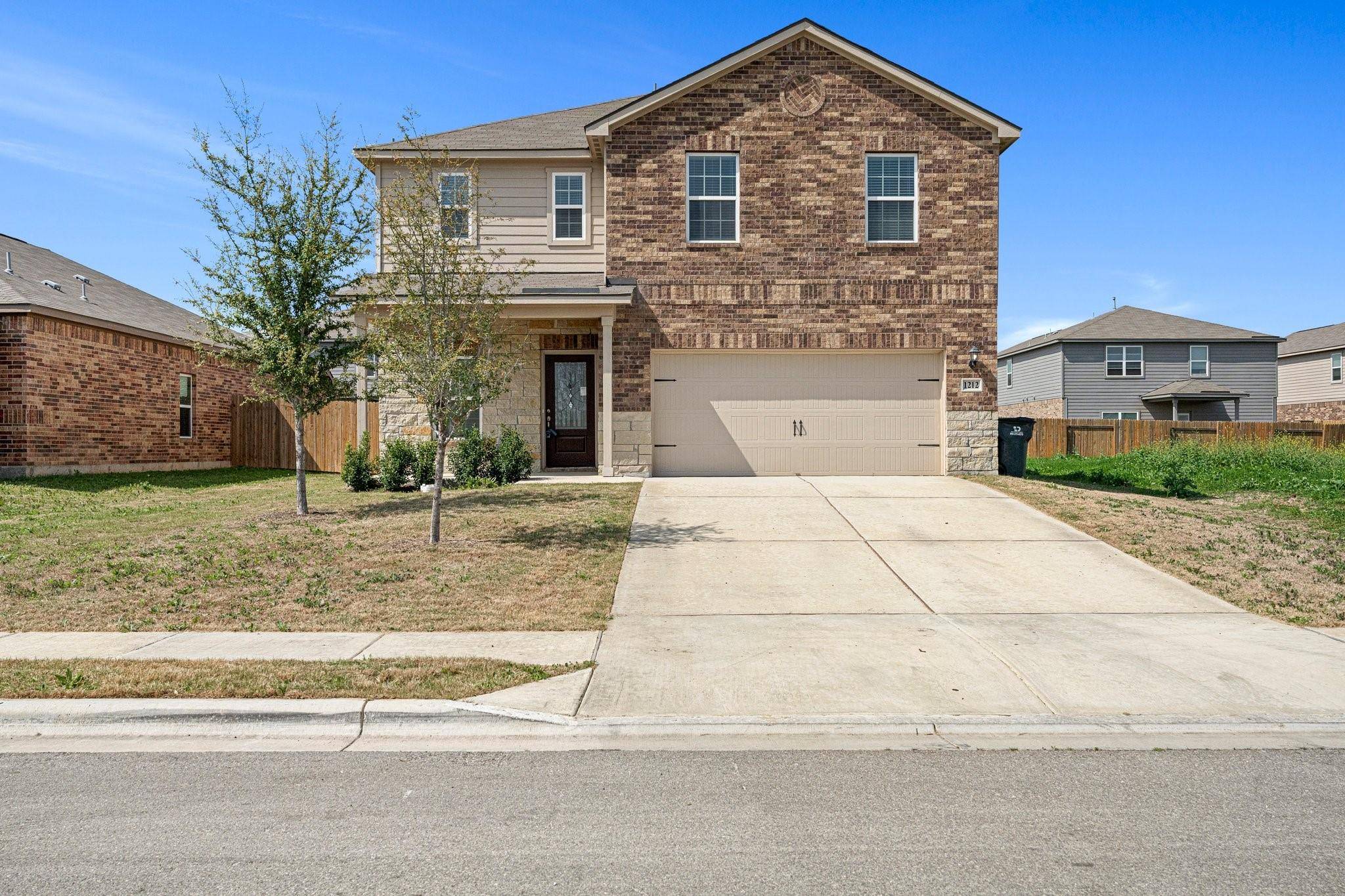 1212 Breanna LN, Kyle, TX 78640