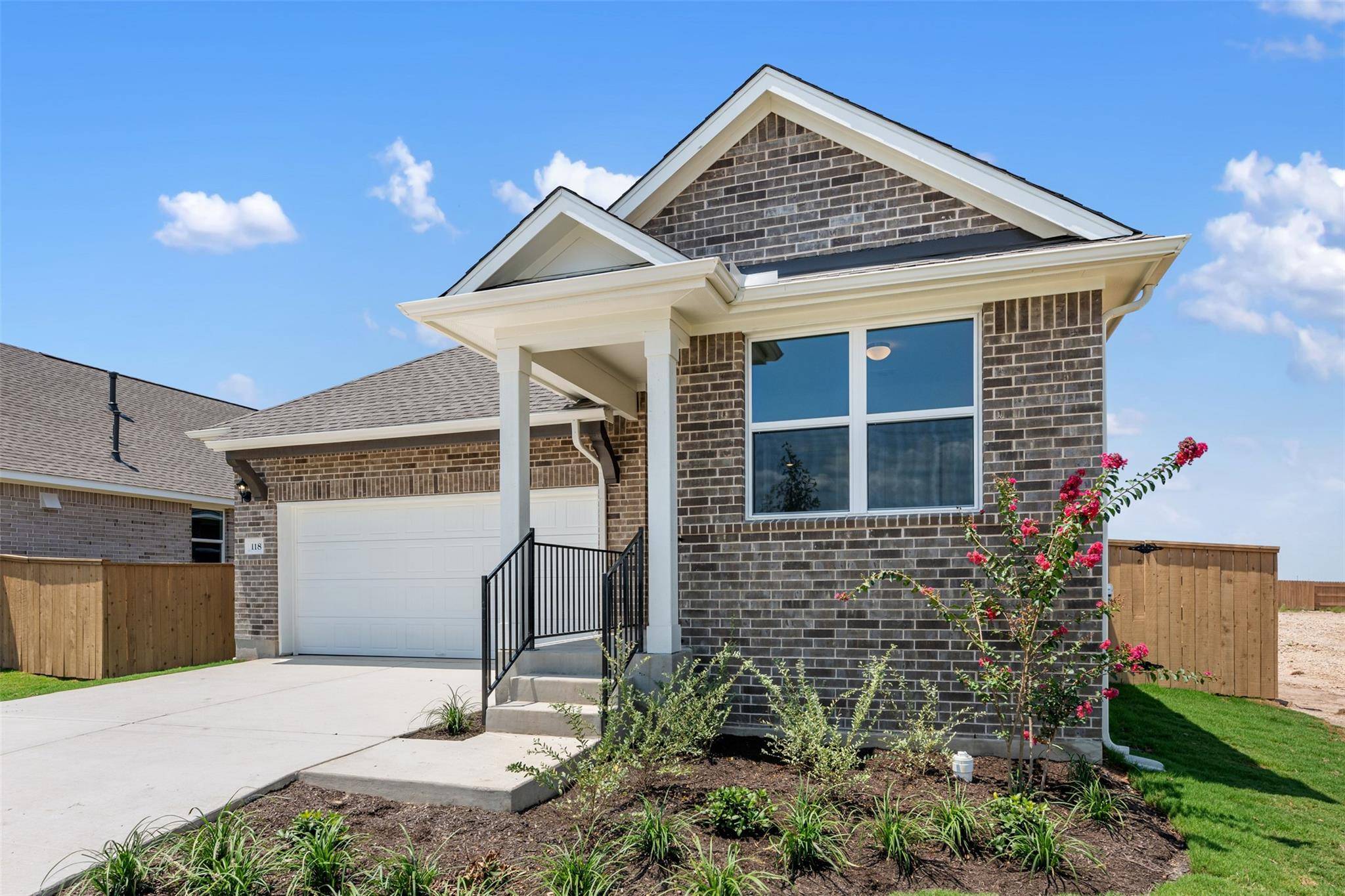 118 Holzinger BND, Bastrop, TX 78602