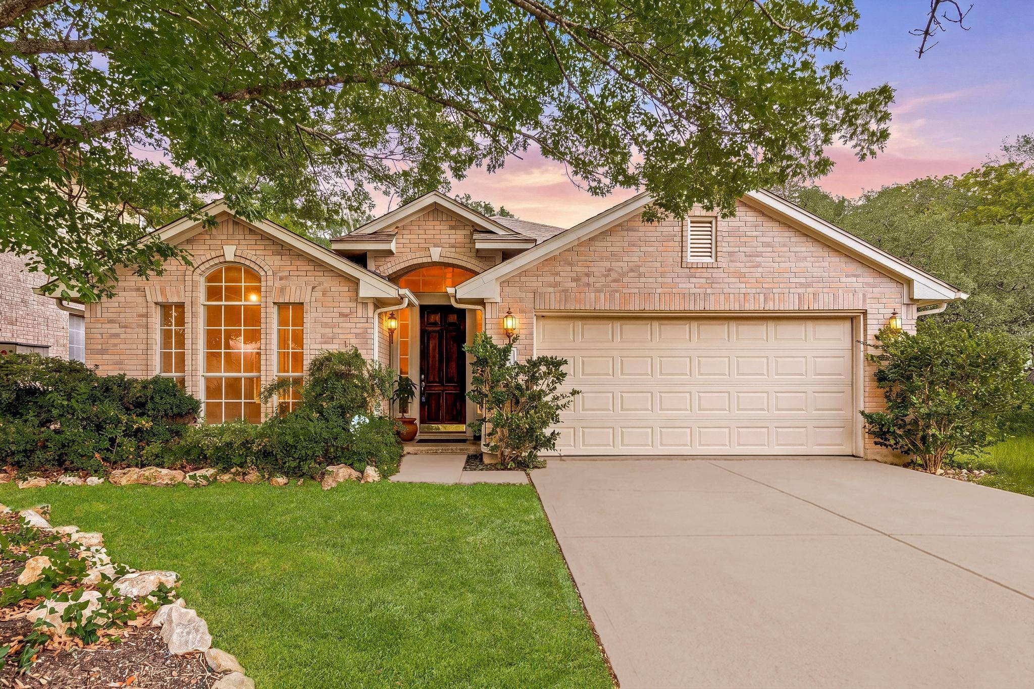 2704 Winding Brook DR, Austin, TX 78748